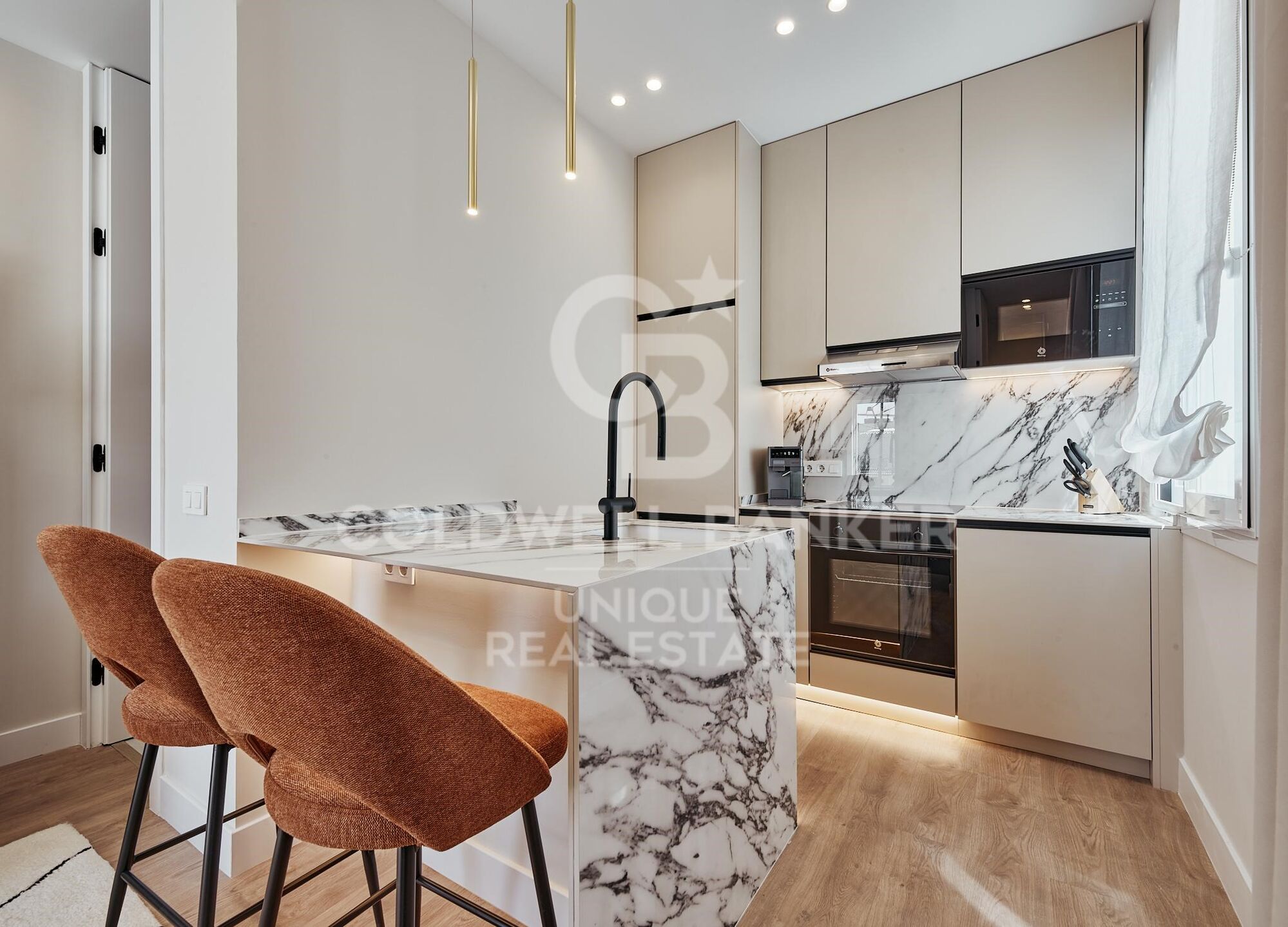 Penthouse with Private Terrace in Goya