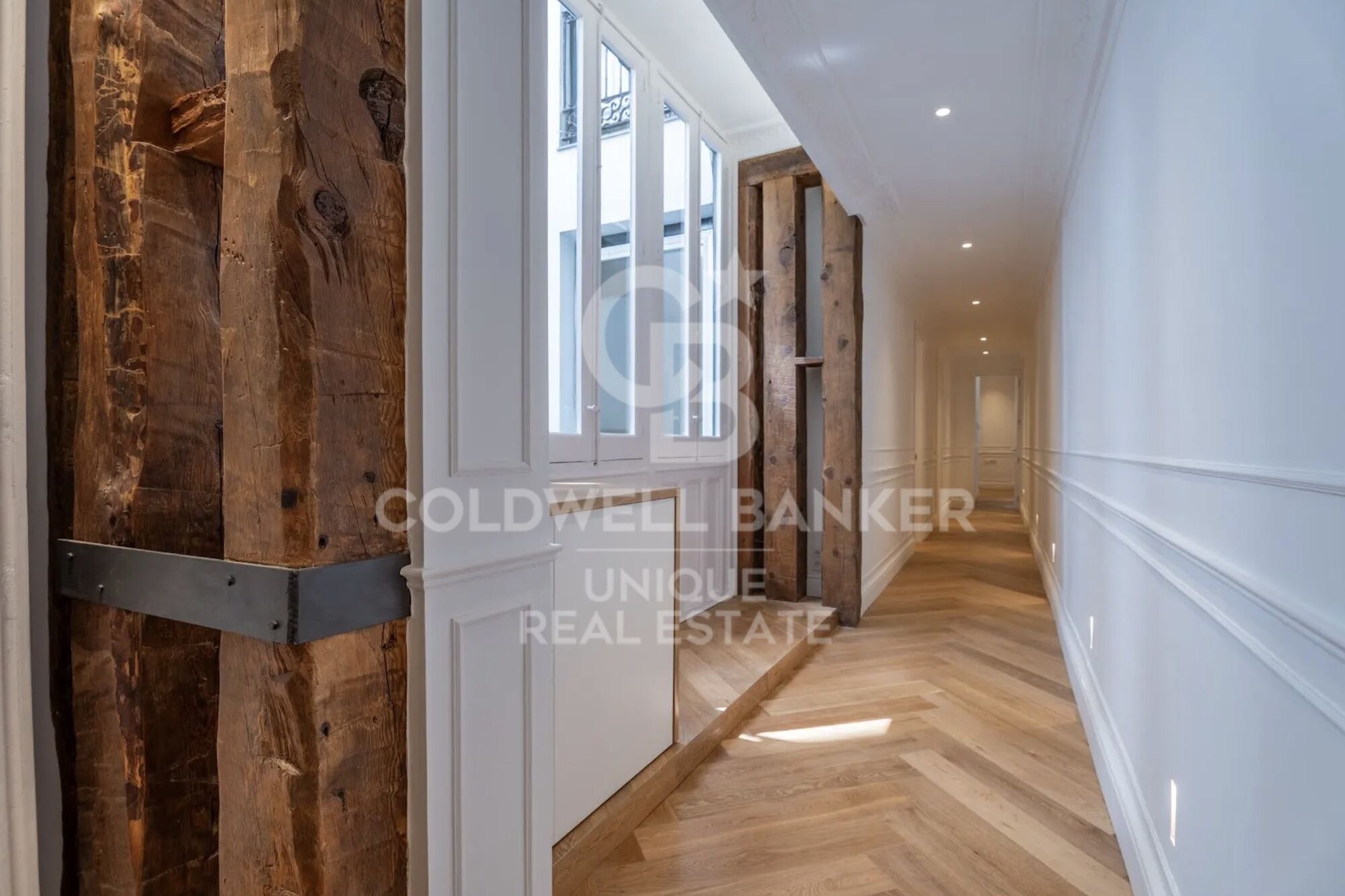 Brand new flat with three bedrooms in Justicia, Madrid