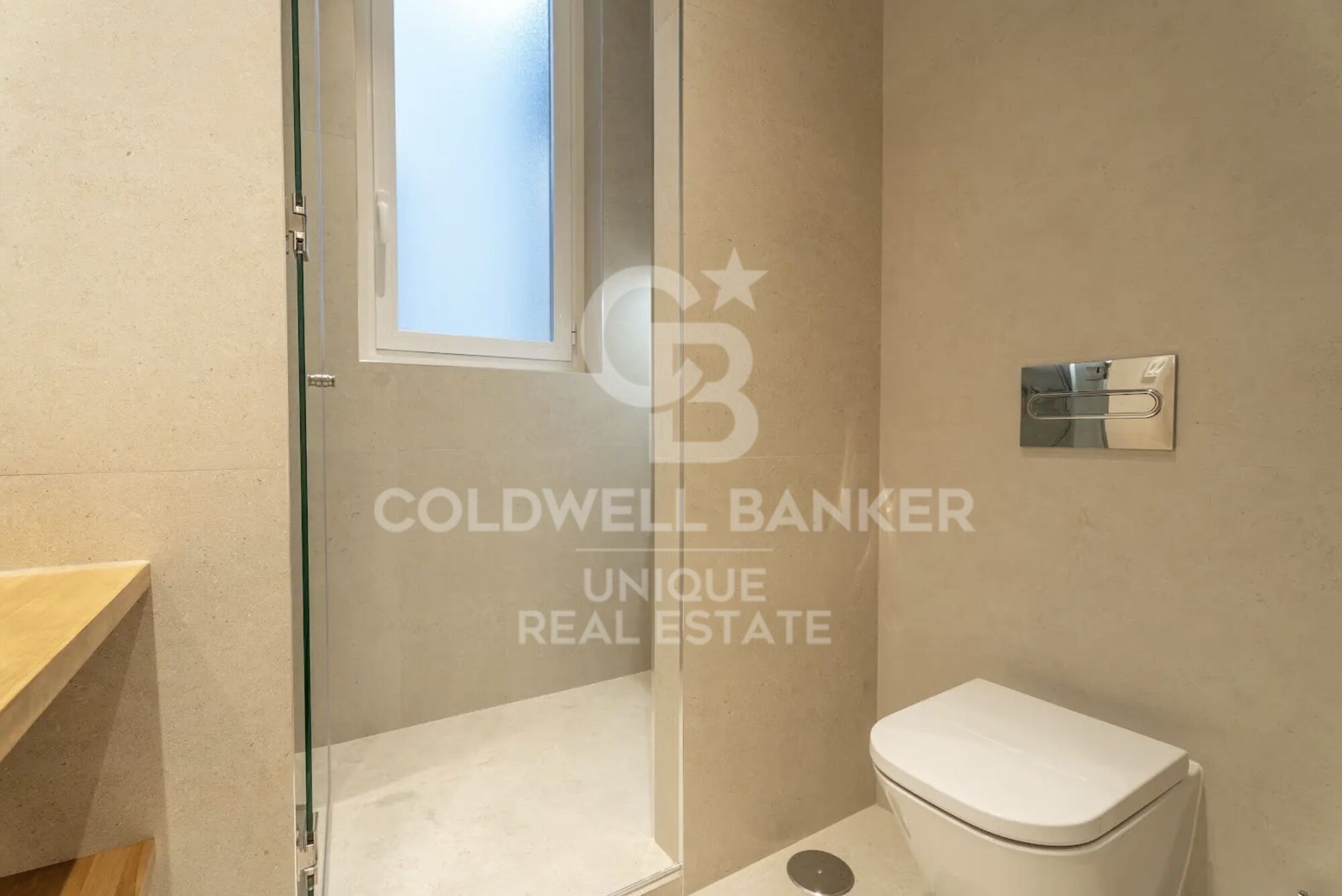 Brand new flat with three bedrooms in Justicia, Madrid