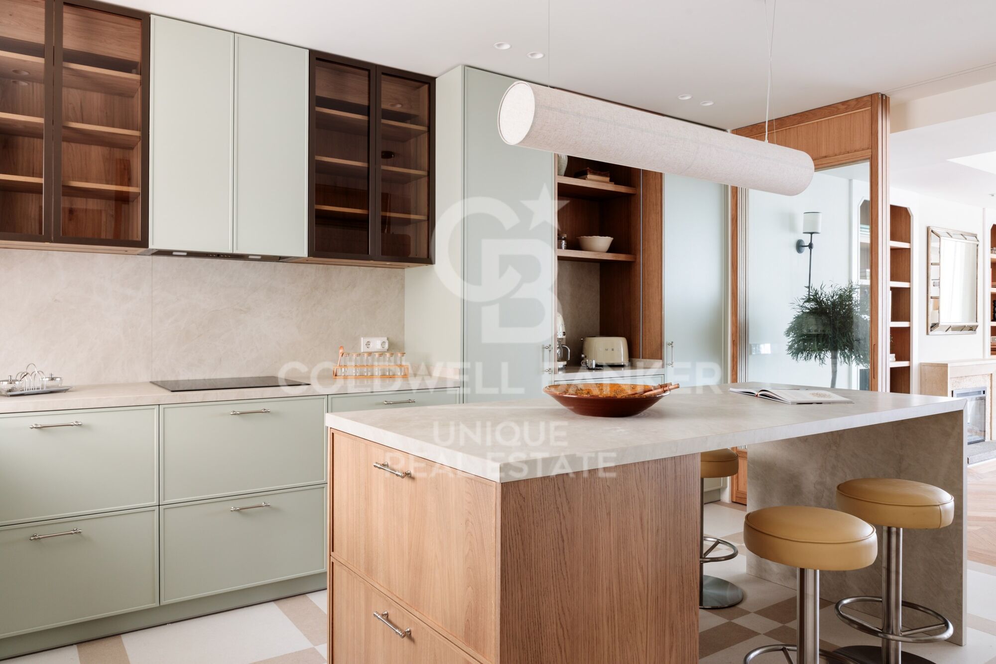 Flat 4 Bedrooms Sale Madrid