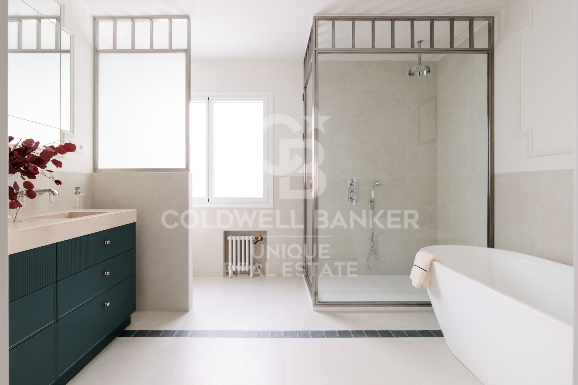 Flat 4 Bedrooms Sale Madrid