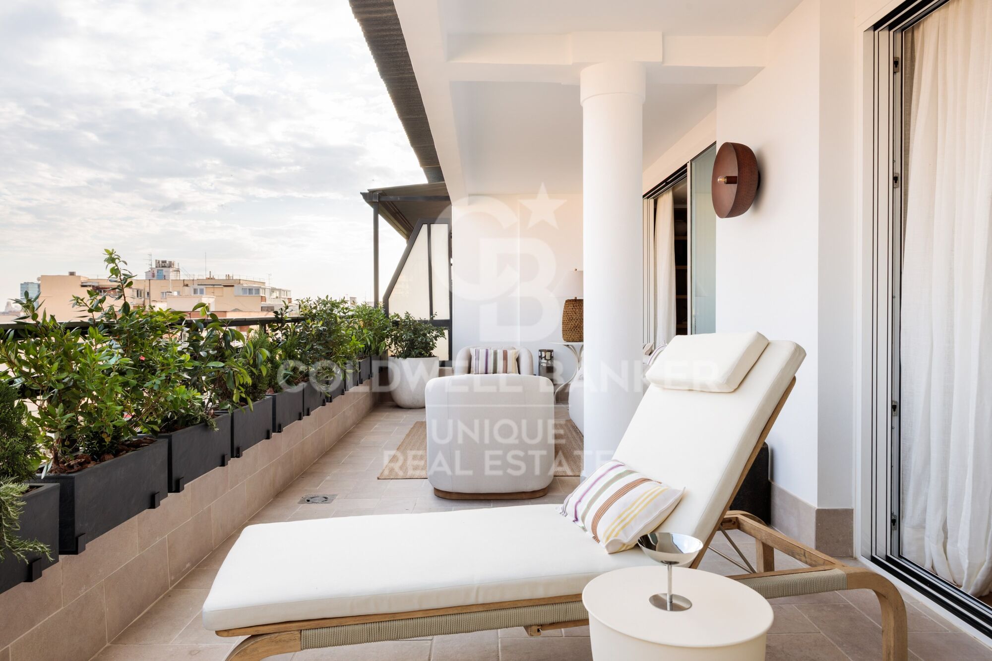 Flat 4 Bedrooms Sale Madrid