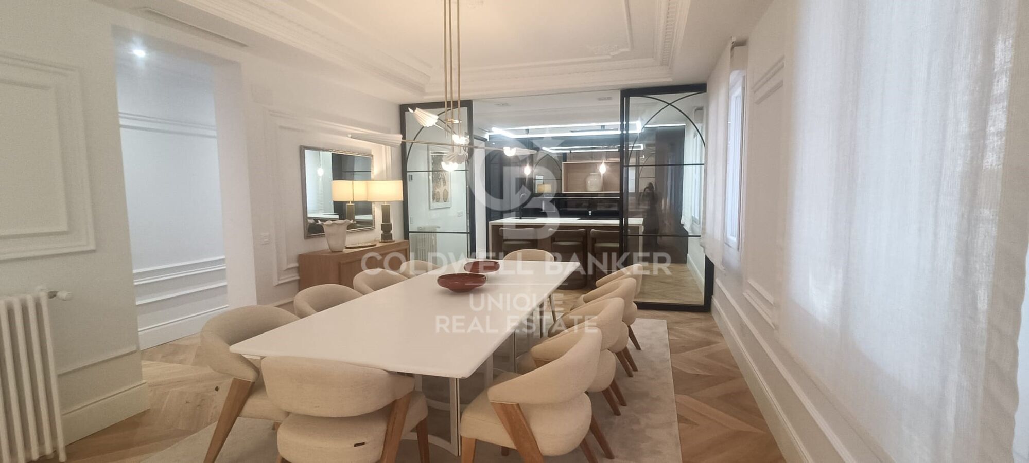 Flat 5 Bedrooms Sale Madrid