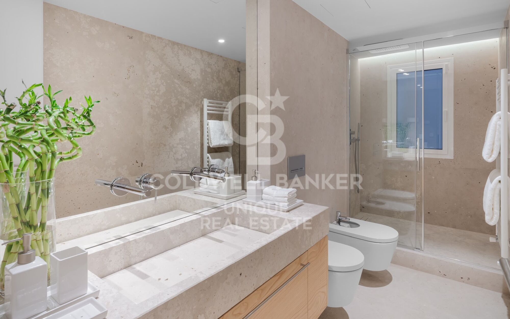 Flat 2 Bedrooms Sale Madrid