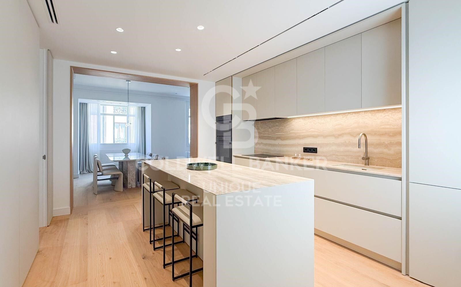 Flat 3 Bedrooms Sale Madrid