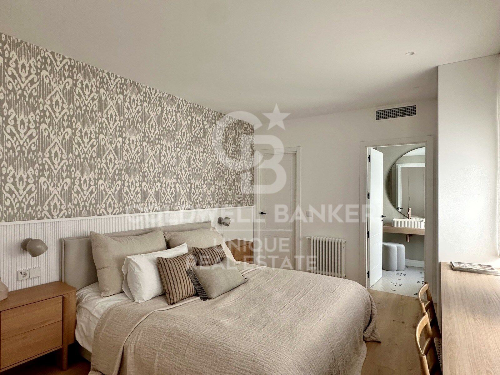 Penthouse with terrace and 3 bedrooms in the Salamanca district