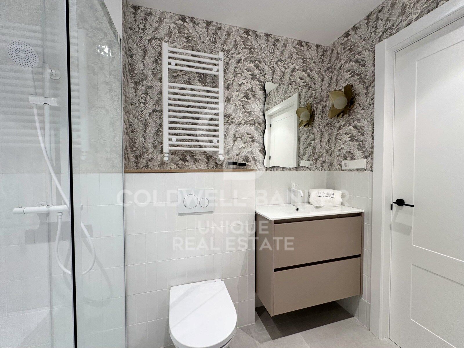 Penthouse with terrace and 3 bedrooms in the Salamanca district