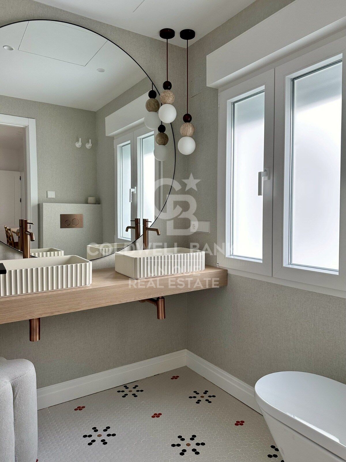 Penthouse with terrace and 3 bedrooms in the Salamanca district