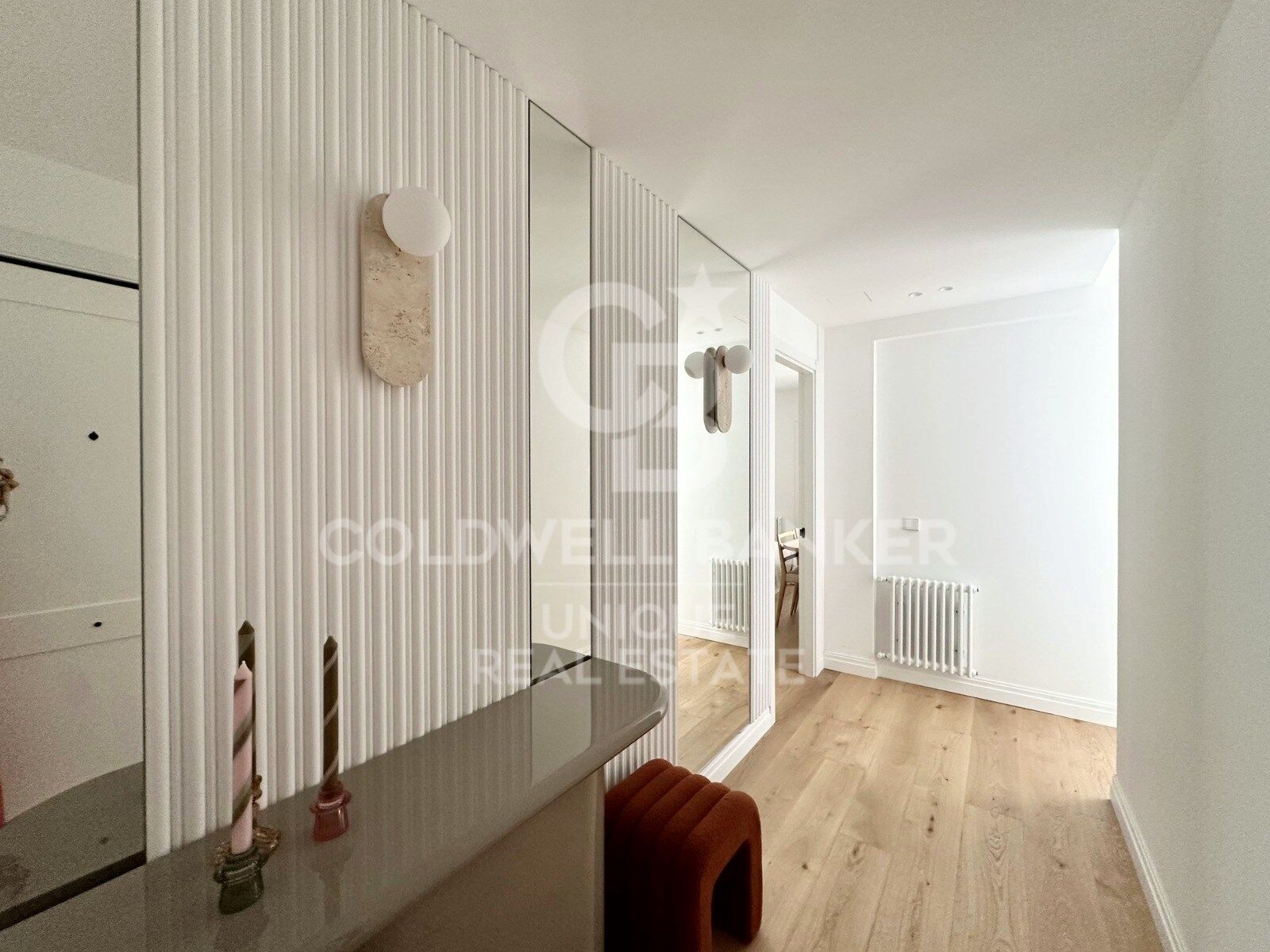 Penthouse with terrace and 3 bedrooms in the Salamanca district