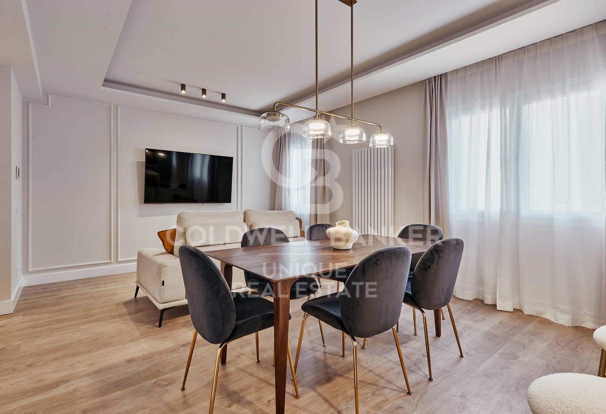 2 bedroom flat in Lista