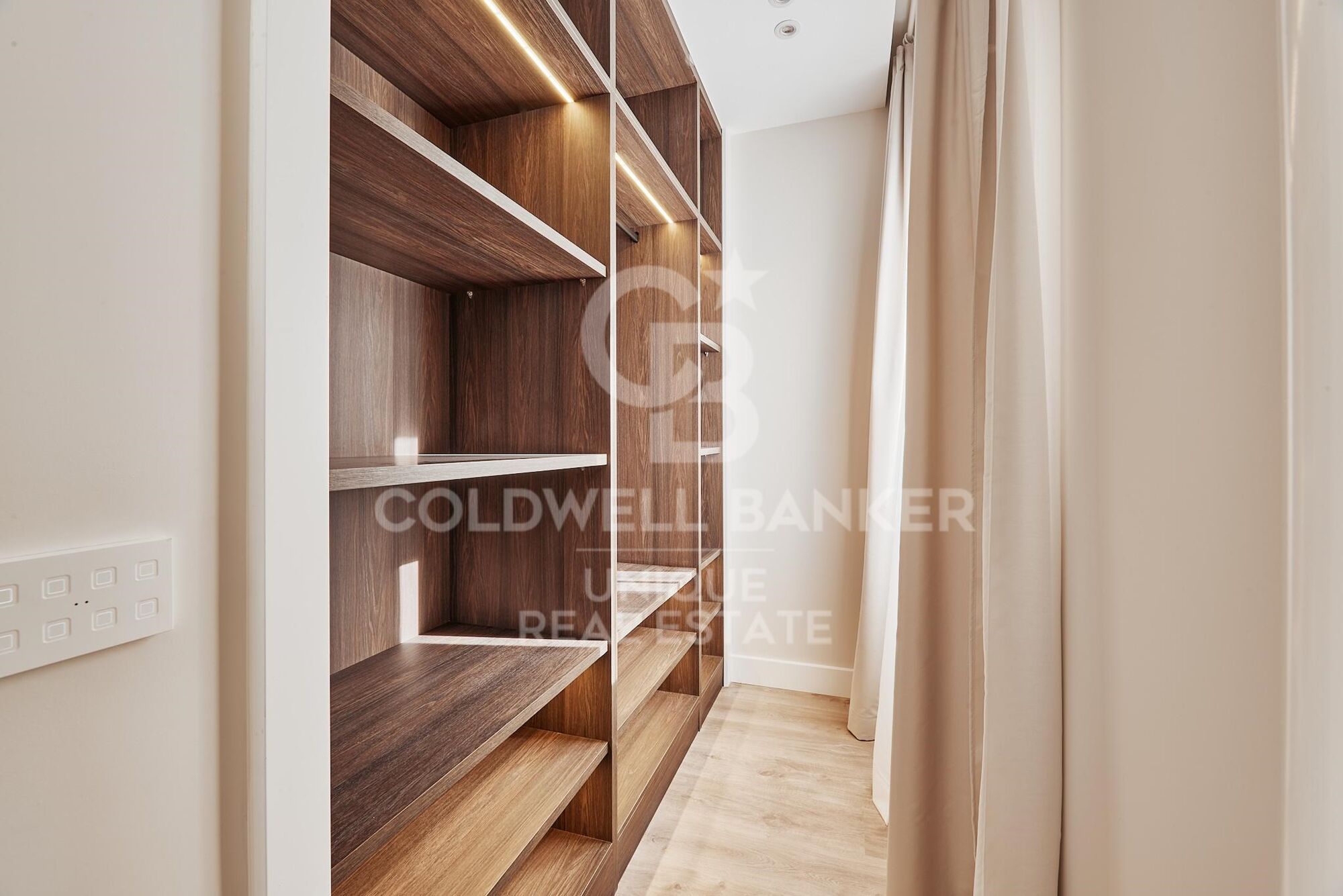 2 bedroom flat in Lista