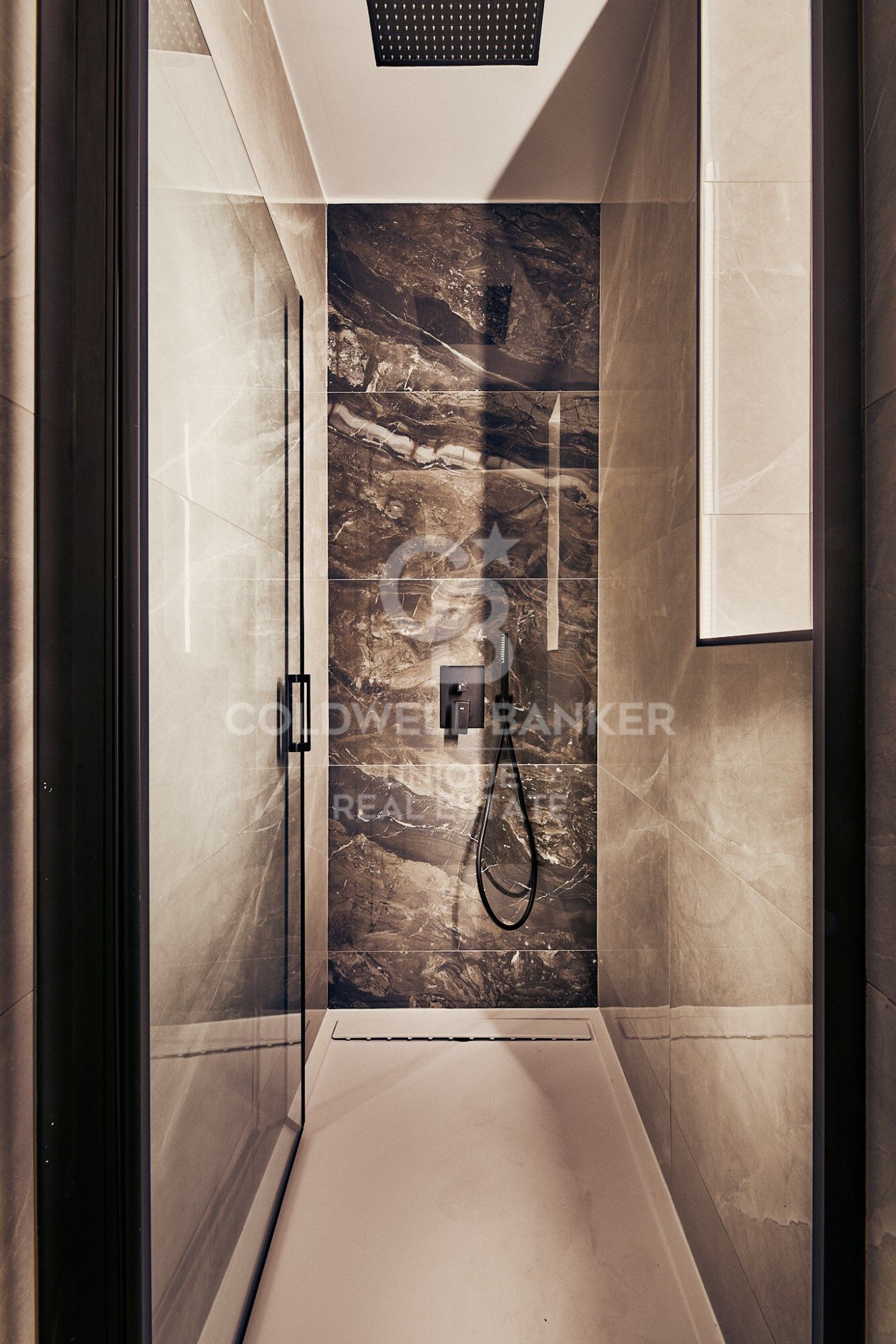 3-Bedroom Apartment in Lista