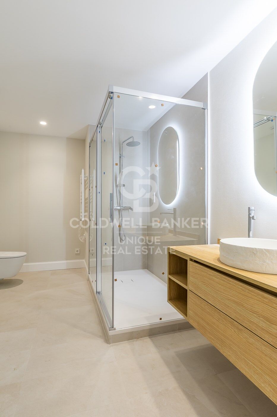 3-bedroom flat with garage space in Almagro