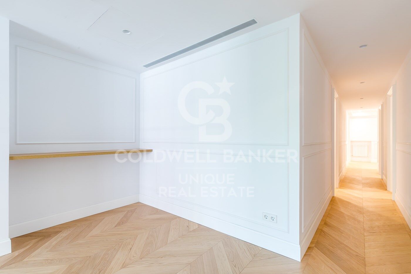 3-bedroom flat with garage space in Almagro