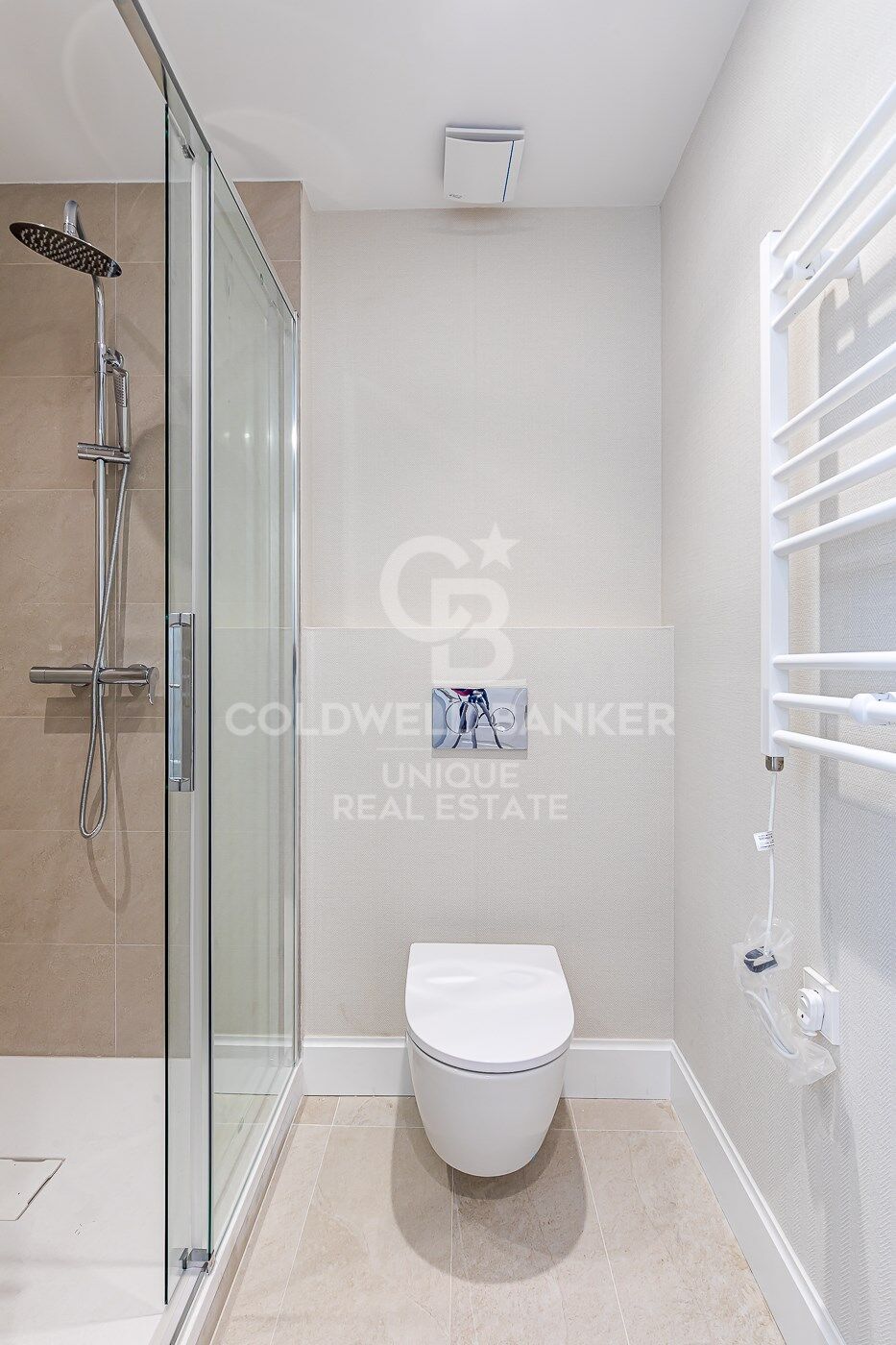 3-bedroom flat with garage space in Almagro