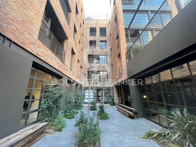 A green community for sale in the heart of Barcelona