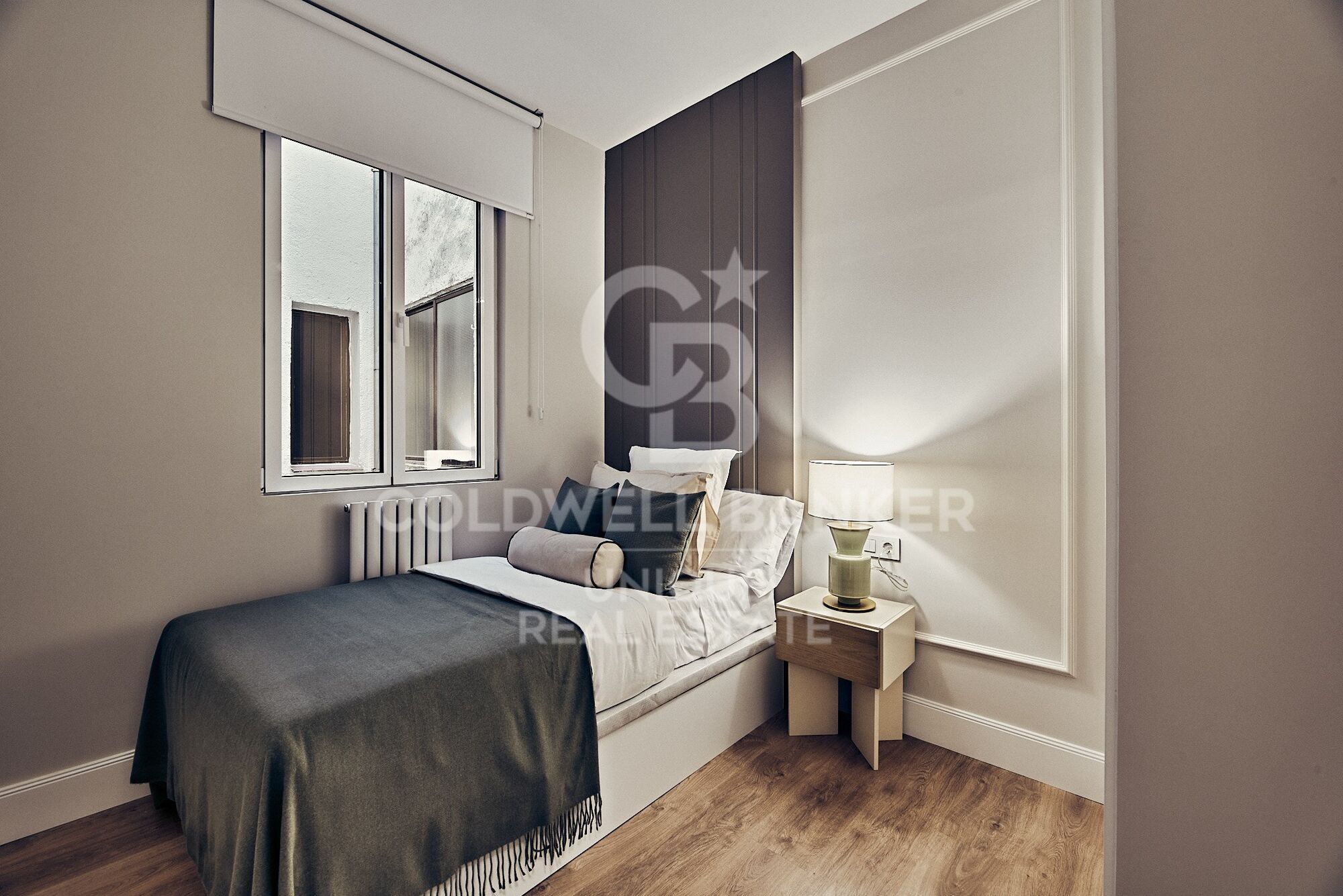 Flat 2 Bedrooms Sale Madrid