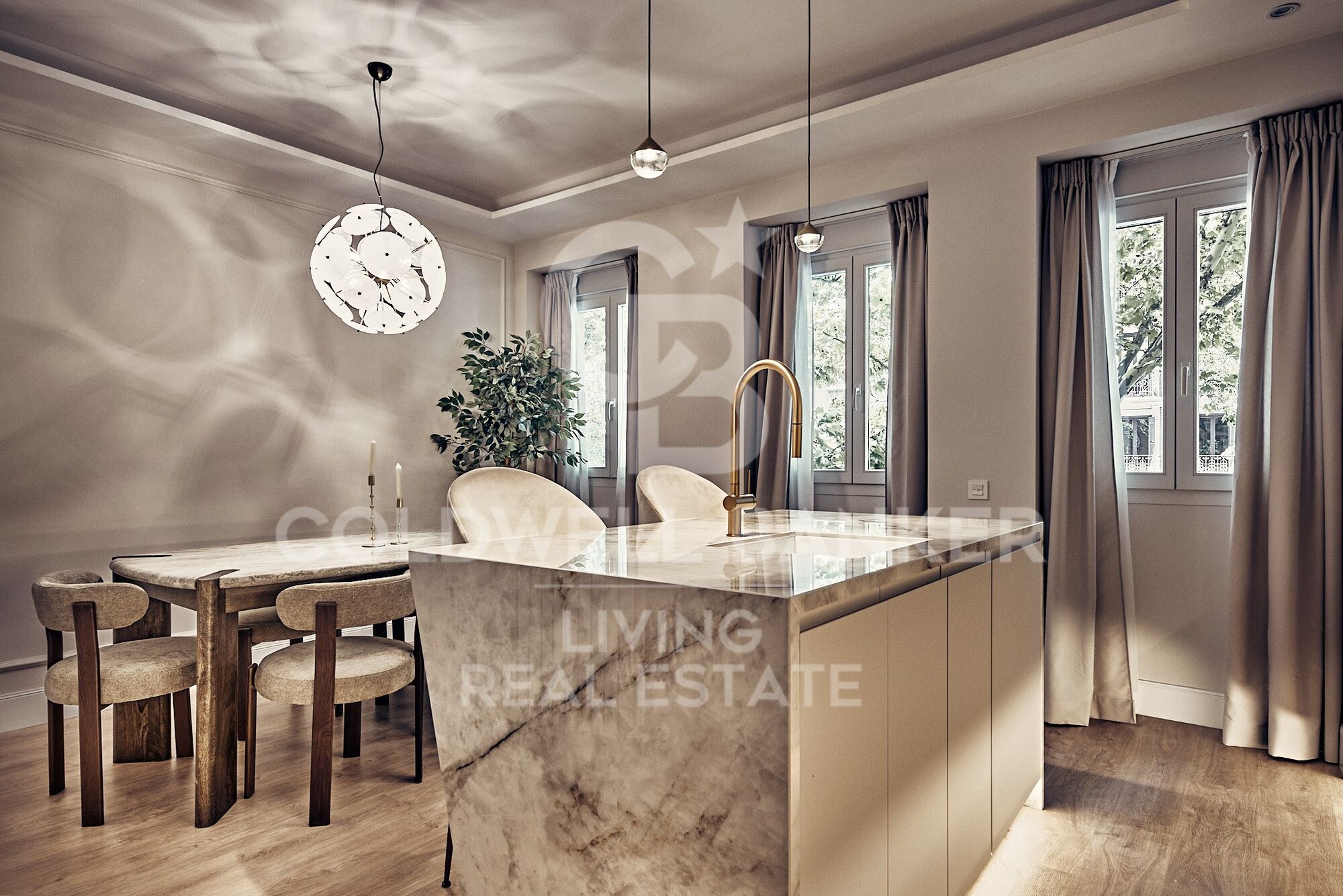 Flat 3 Bedrooms Sale Madrid
