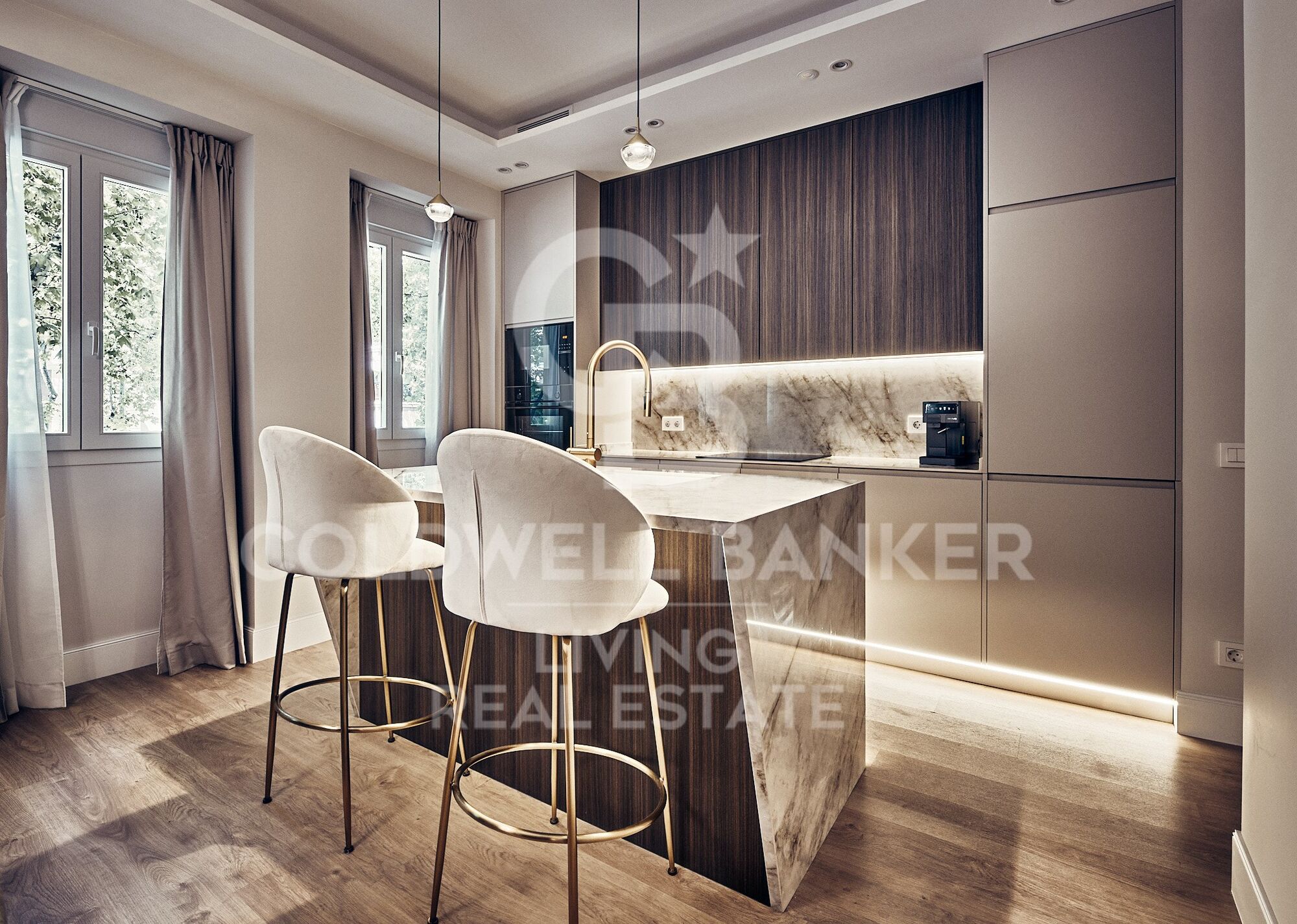 Flat 3 Bedrooms Sale Madrid