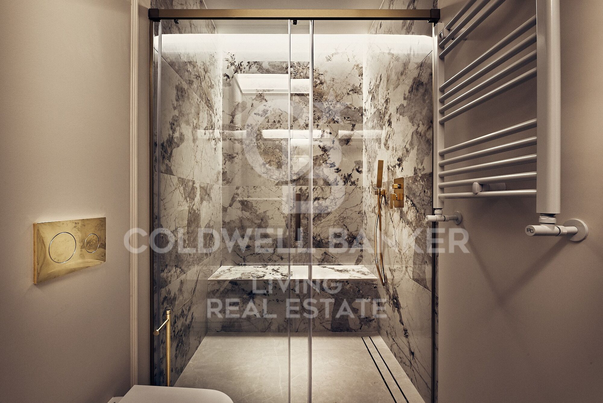 Flat 3 Bedrooms Sale Madrid