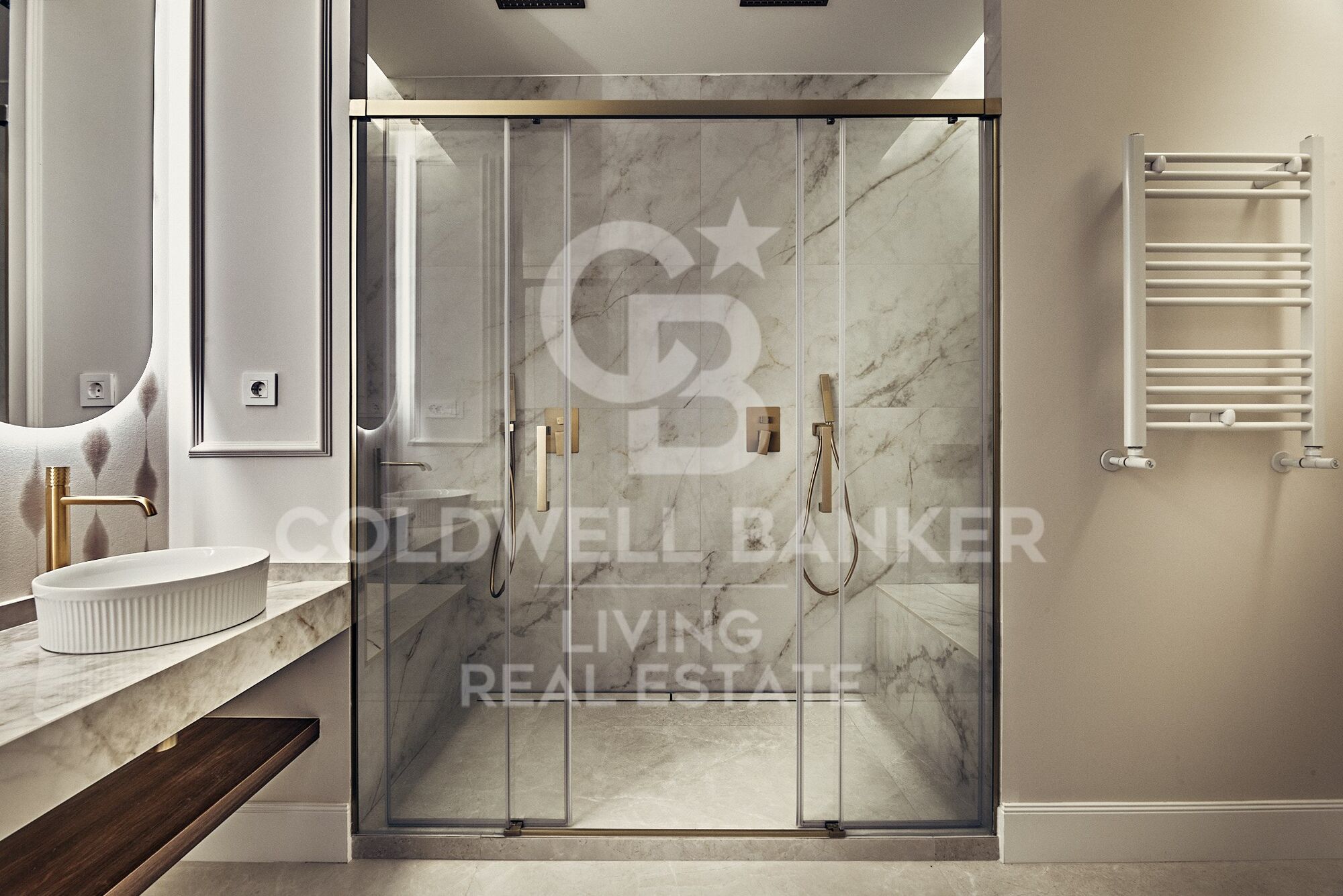 Flat 3 Bedrooms Sale Madrid
