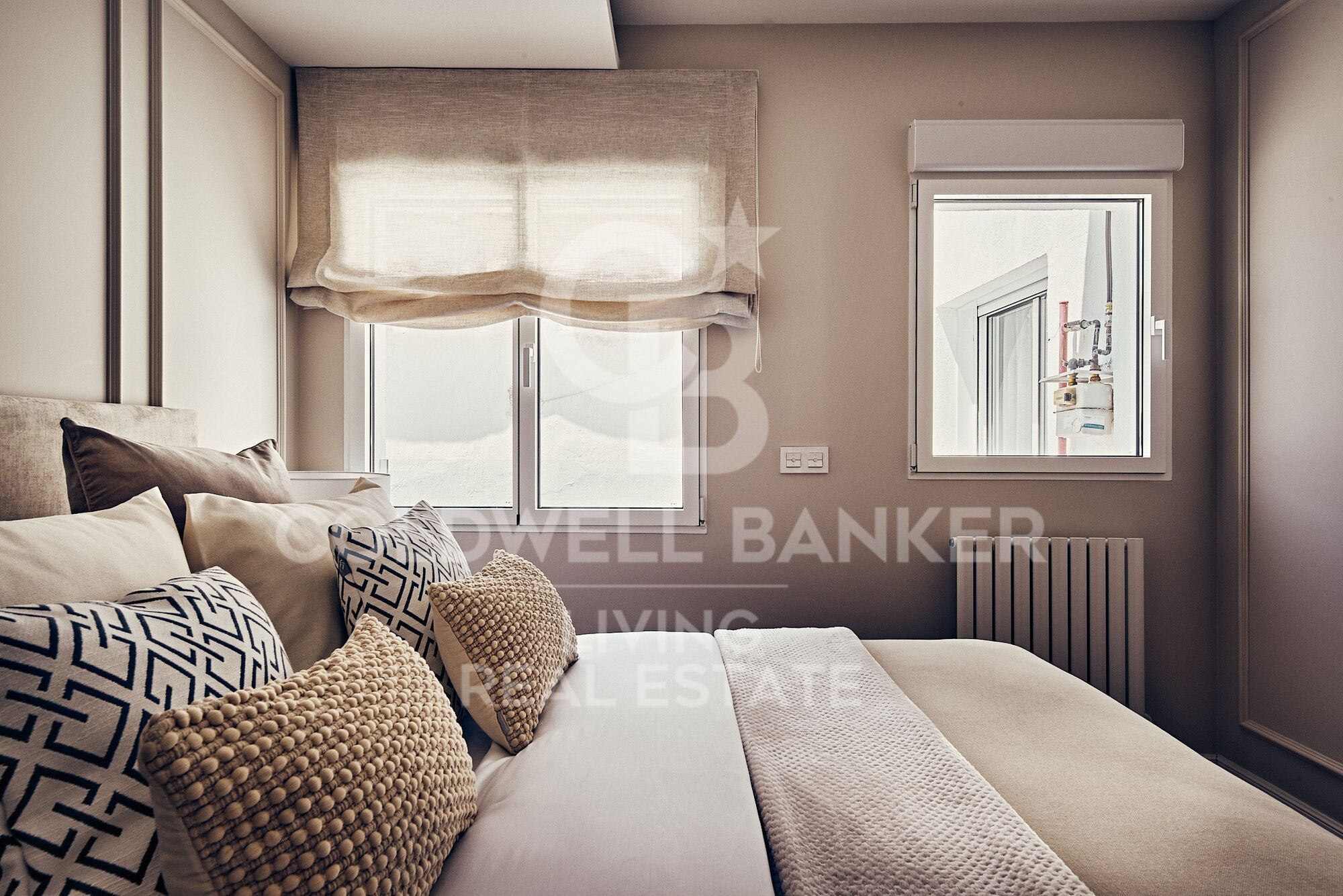 Flat 4 Bedrooms Sale Madrid