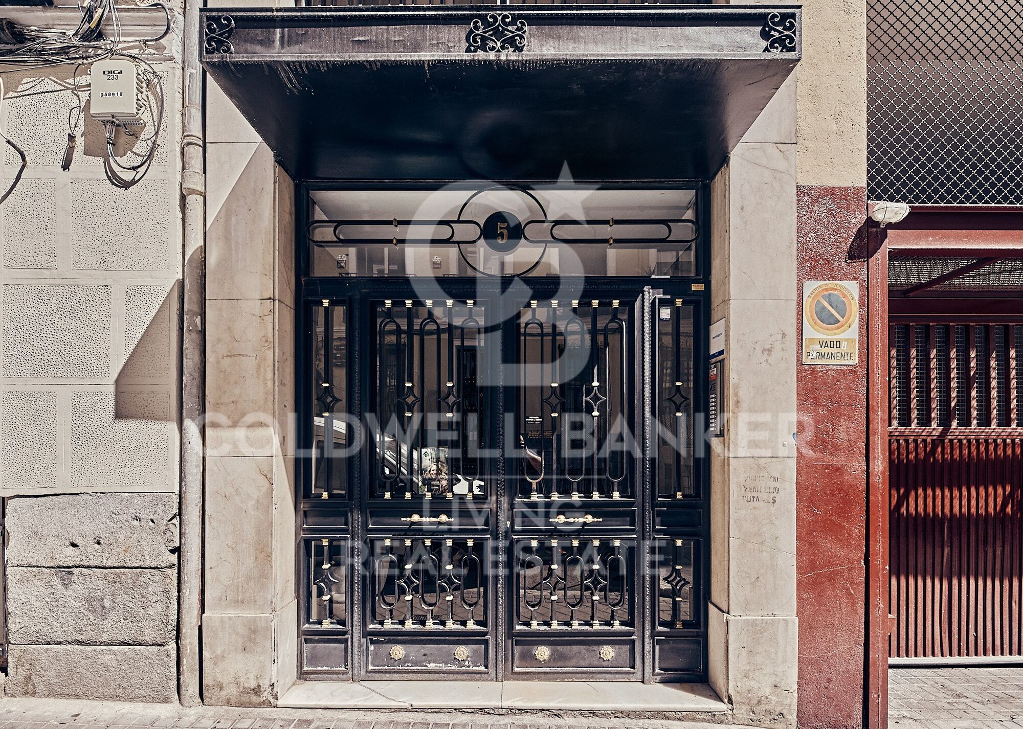 Flat 4 Bedrooms Sale Madrid
