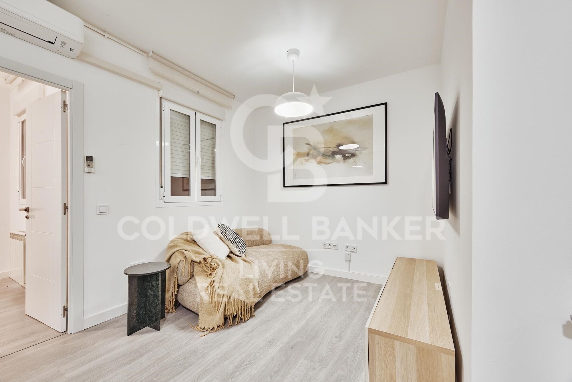 Flat 2 Bedrooms Sale Madrid