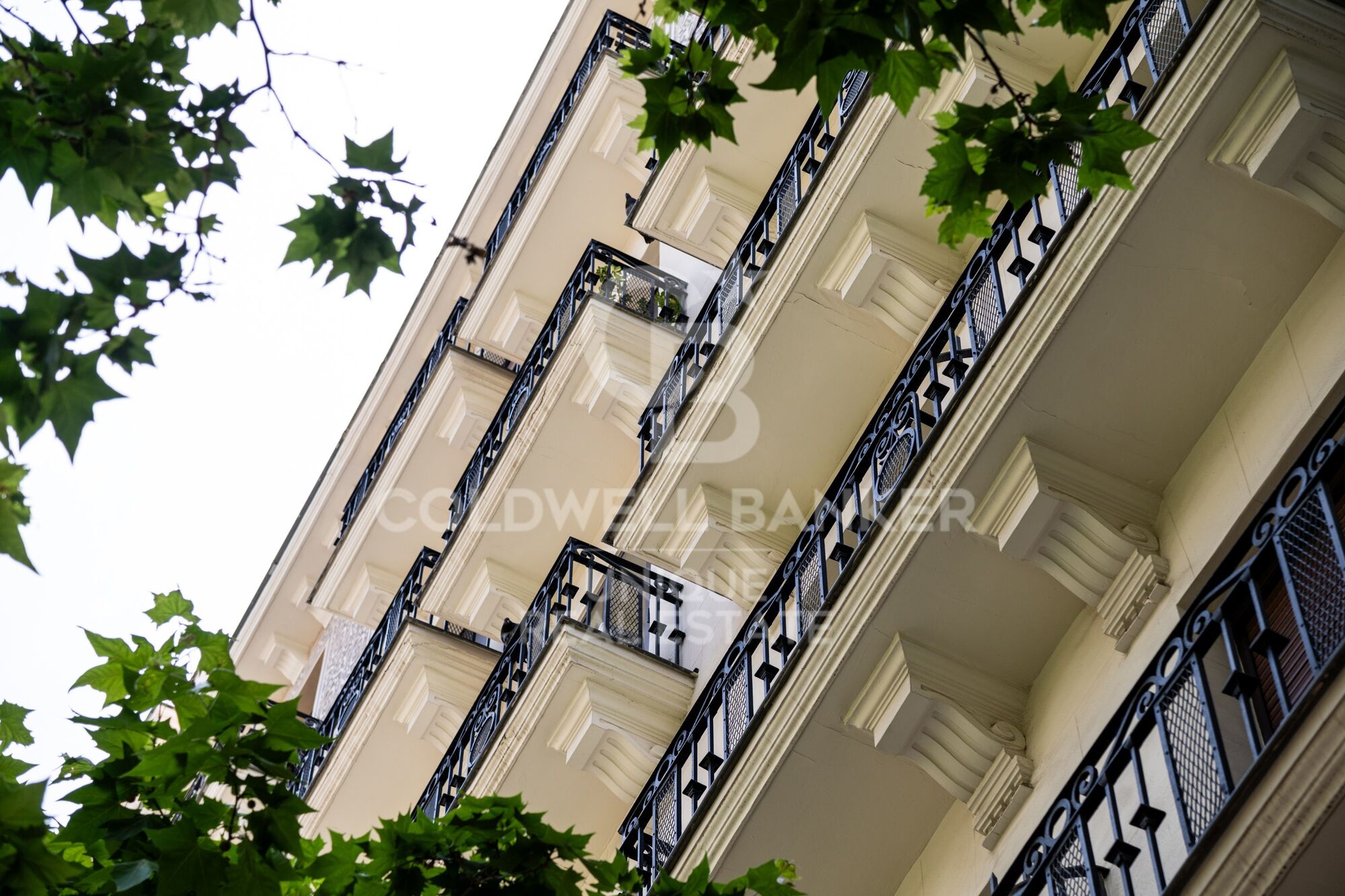 Flat 3 Bedrooms Sale Madrid