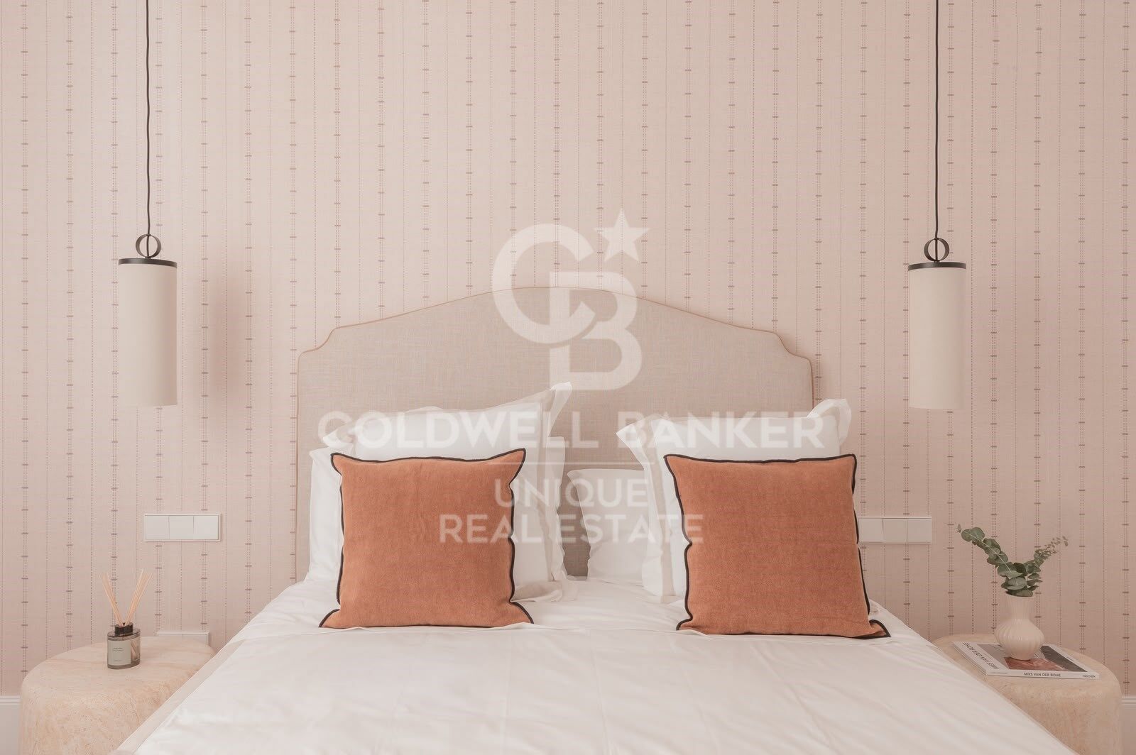 4-Bedroom Apartment in Ríos Rosas