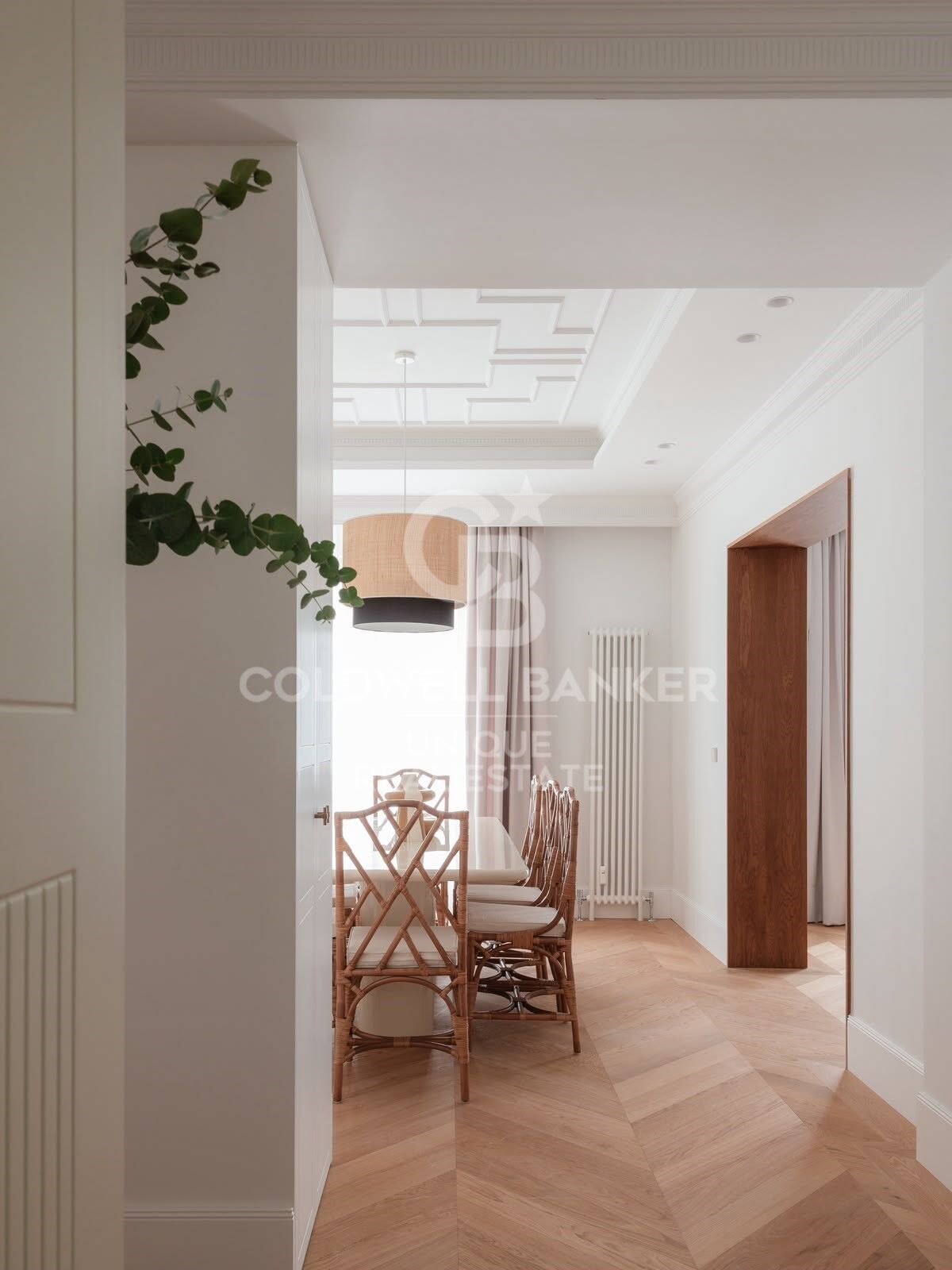 4-Bedroom Apartment in Ríos Rosas