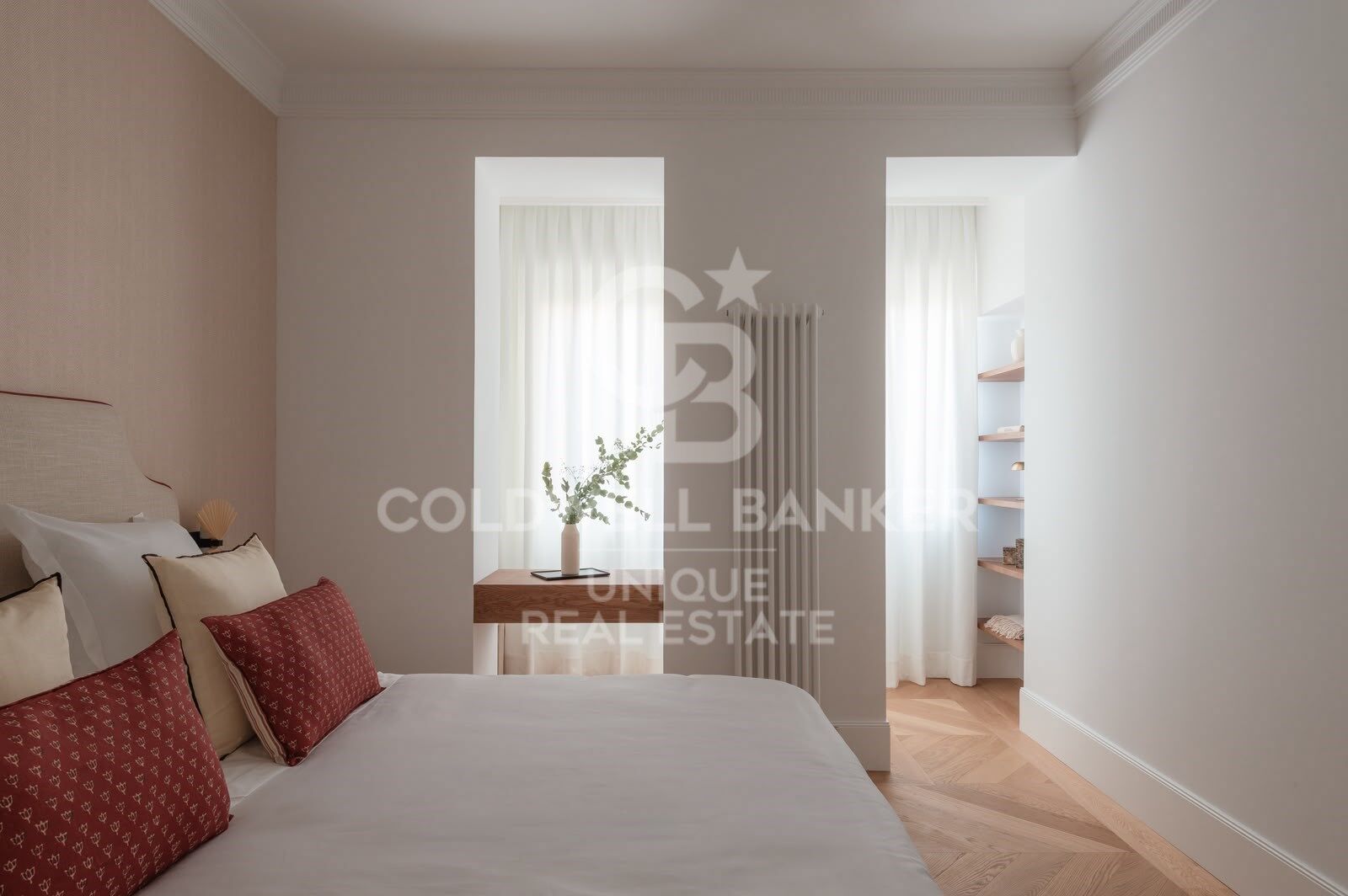 4-Bedroom Apartment in Ríos Rosas