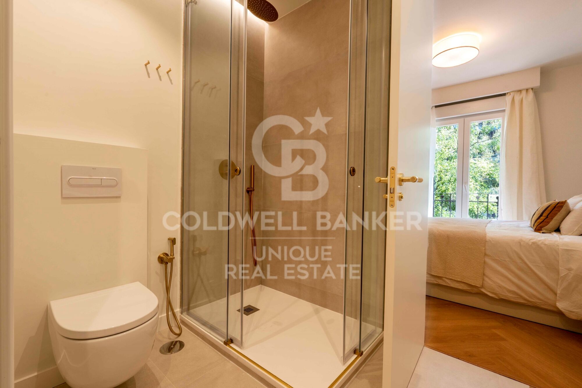 3-bedroom flat in Goya
