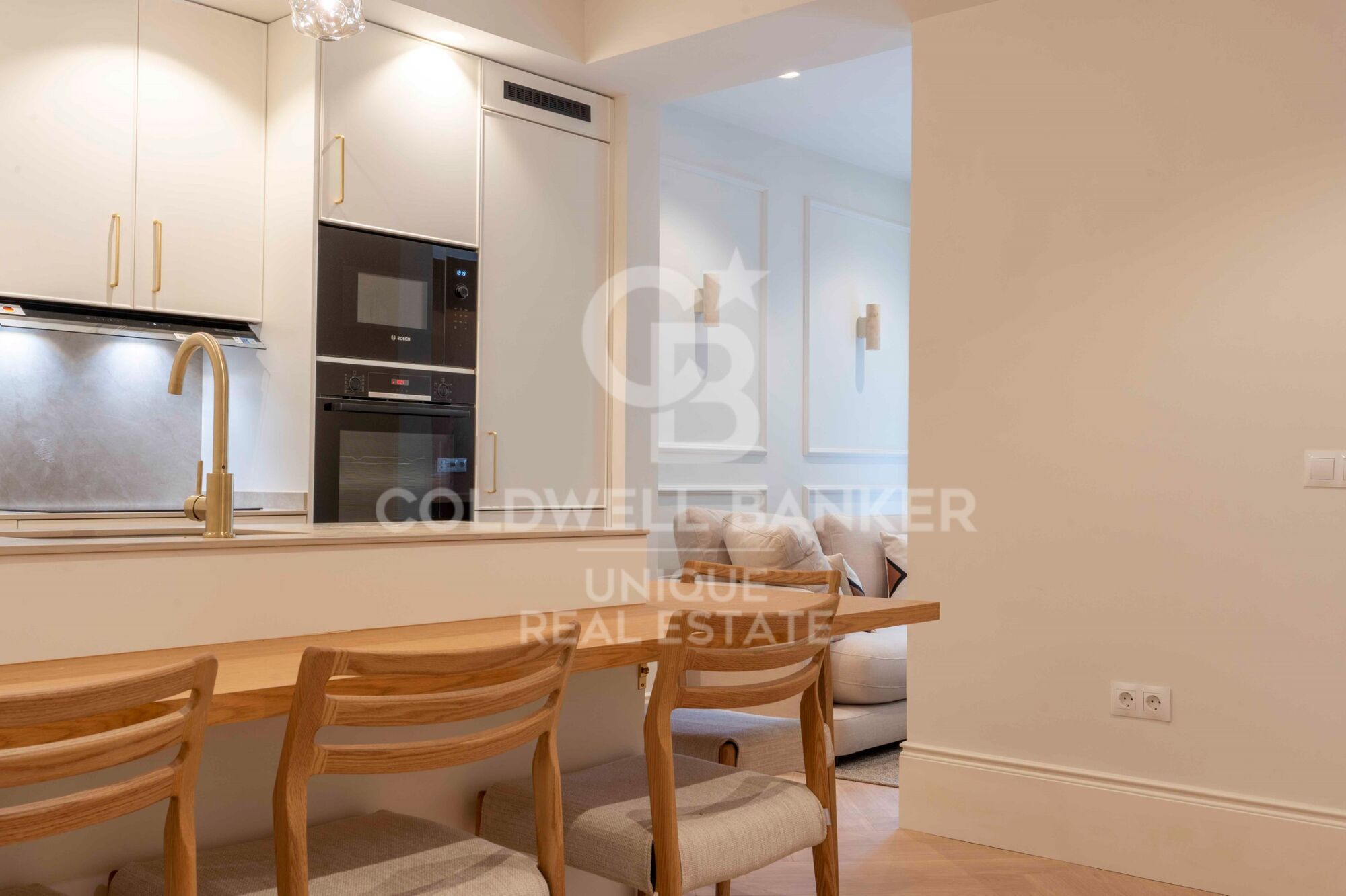 3-bedroom flat in Goya