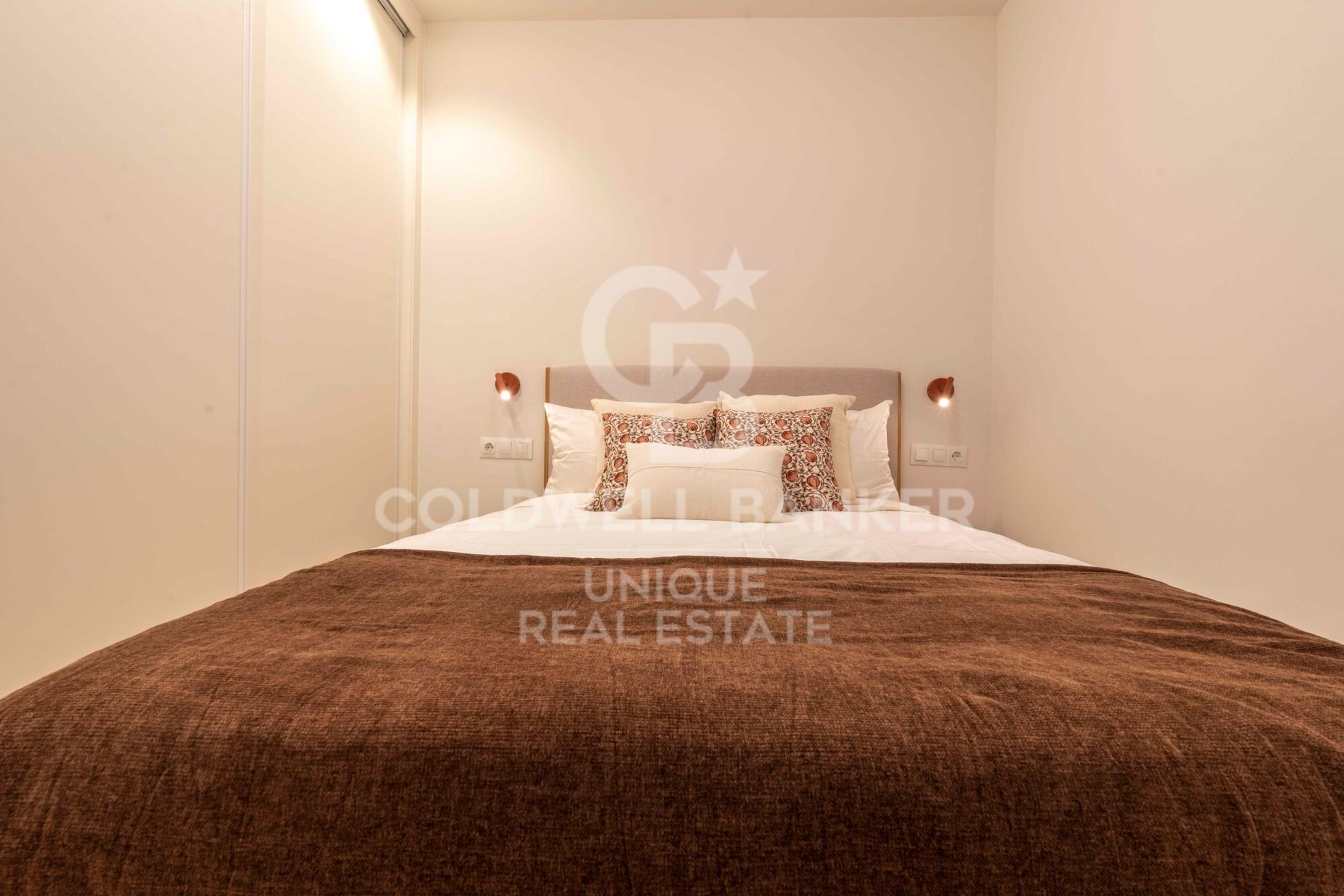 3-bedroom flat in Goya