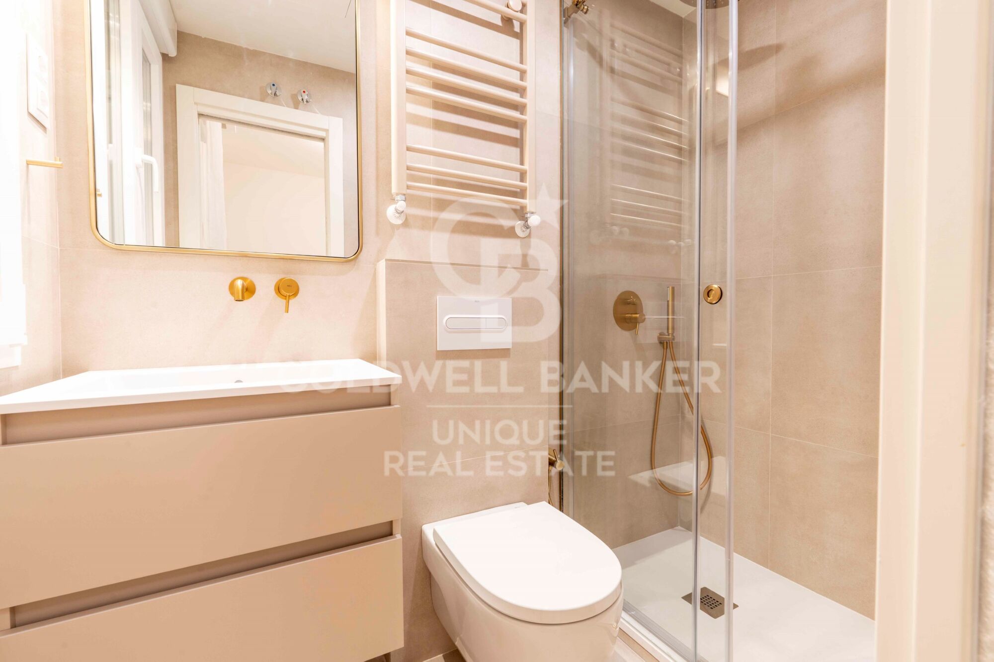 3-bedroom flat in Goya