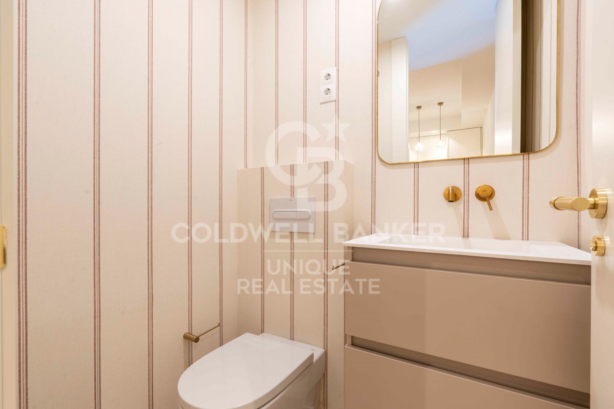 3-bedroom flat in Goya