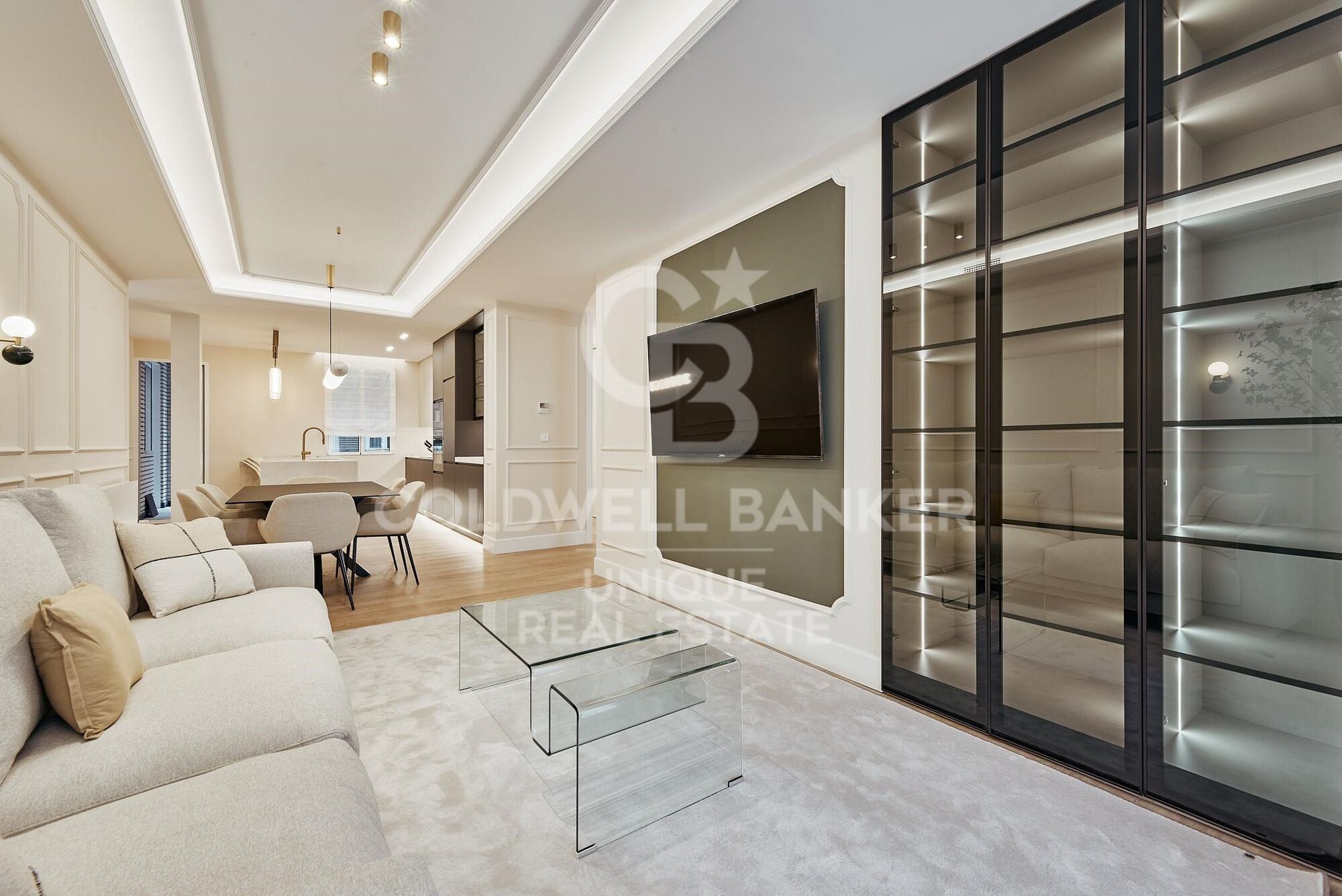 Renovated exterior apartment in Ibiza, Madrid