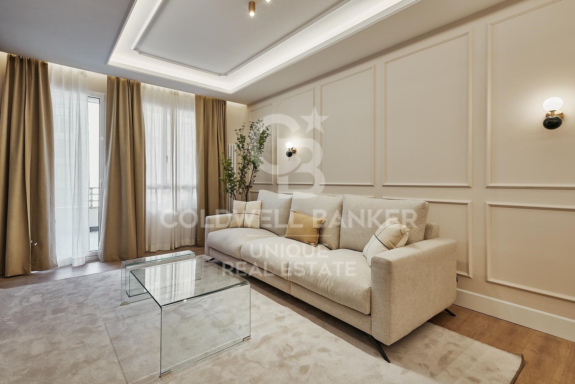 Renovated exterior apartment in Ibiza, Madrid
