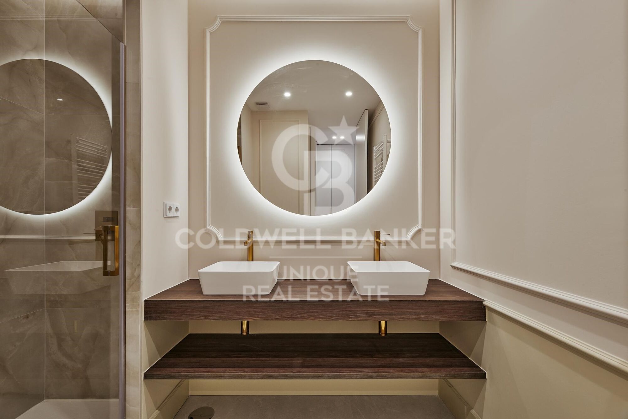 Renovated exterior apartment in Ibiza, Madrid