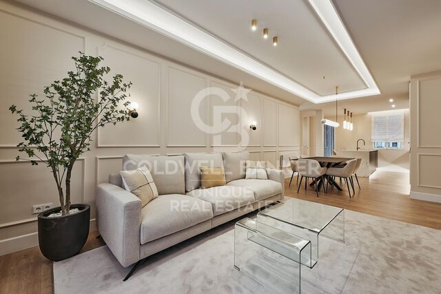 Renovated exterior apartment in Ibiza, Madrid