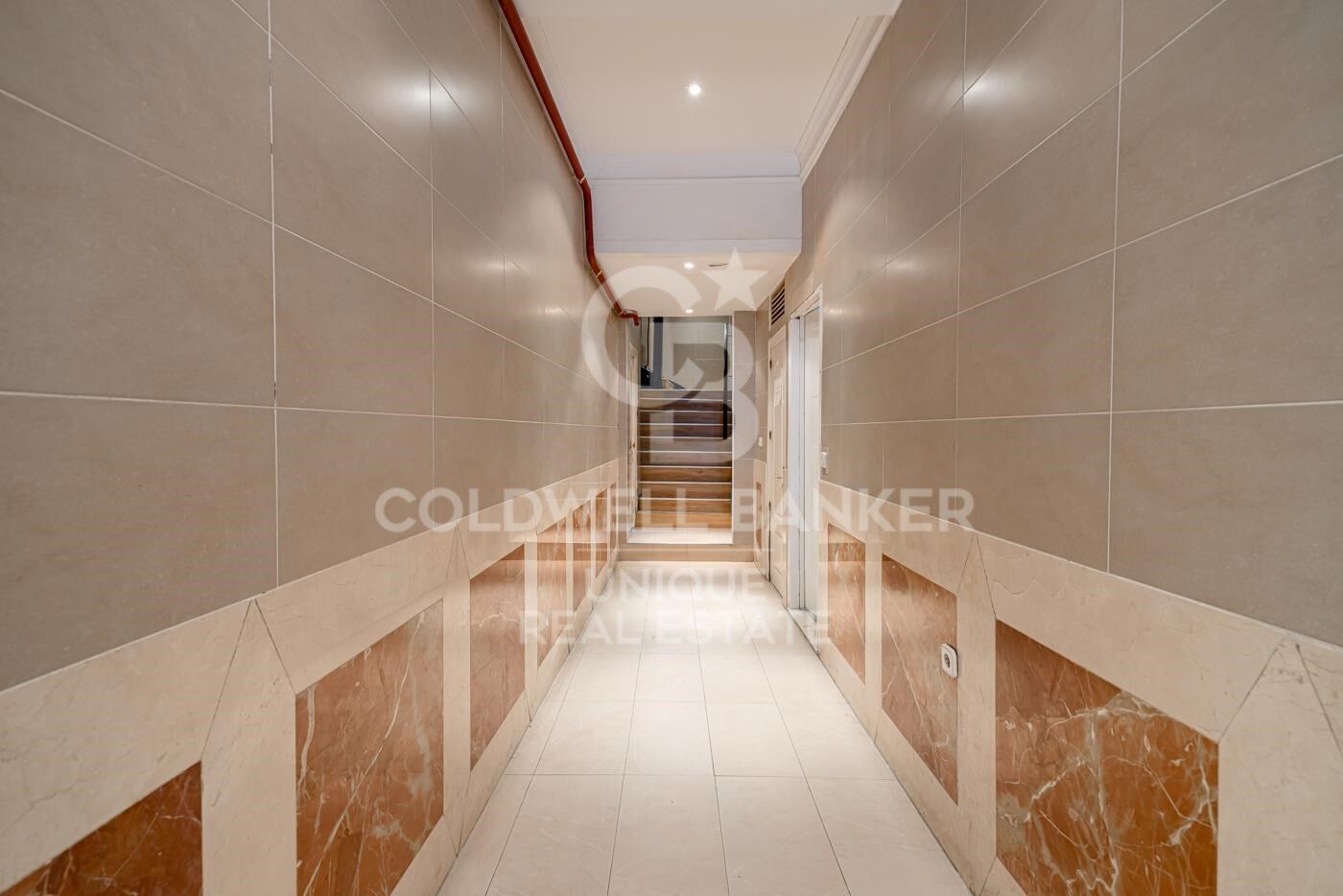 Exclusive refurbished flat for sale in Sol, Madrid