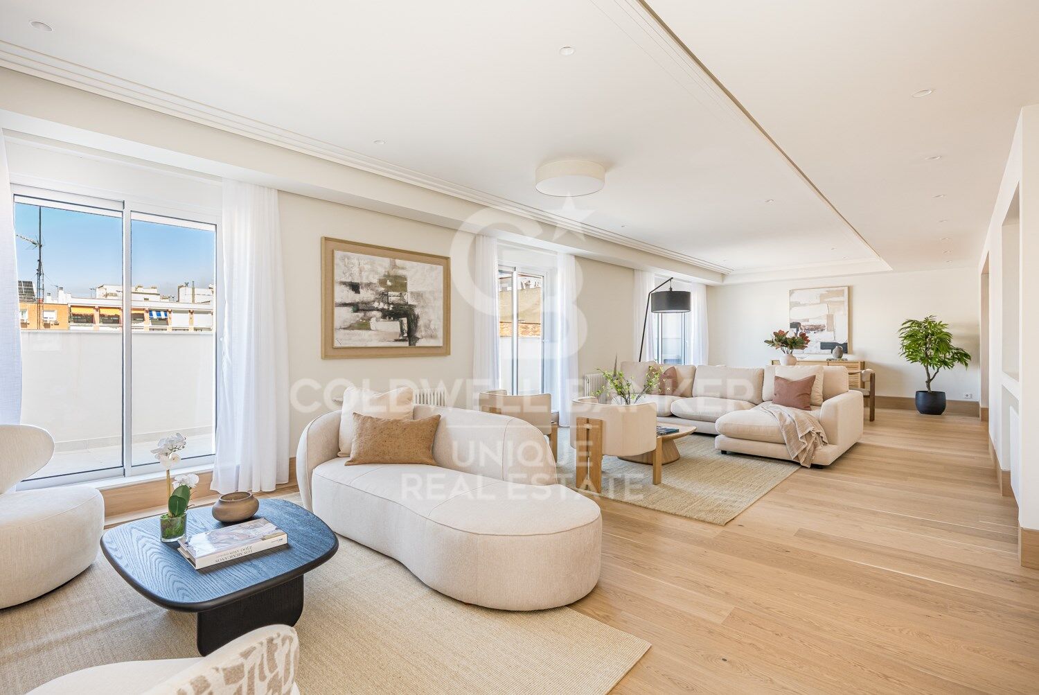 Flat 4 Bedrooms Sale Madrid