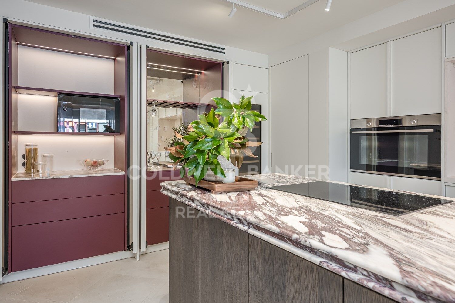 Flat 4 Bedrooms Sale Madrid