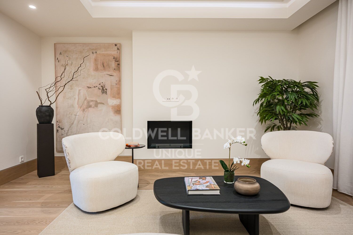 Flat 4 Bedrooms Sale Madrid