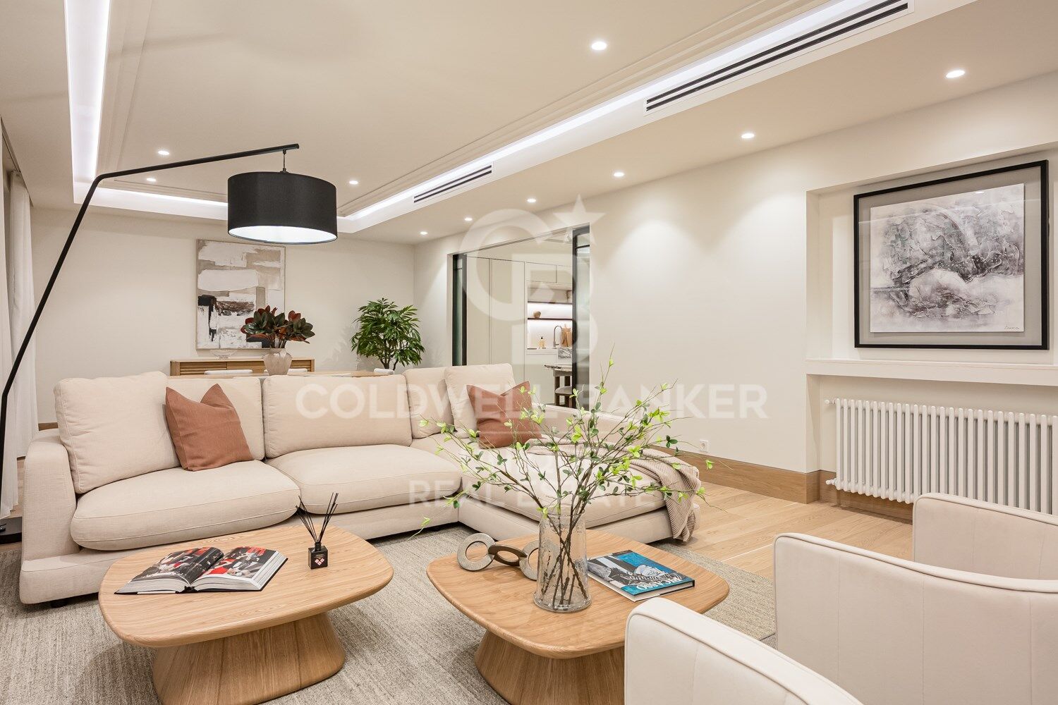 Flat 4 Bedrooms Sale Madrid