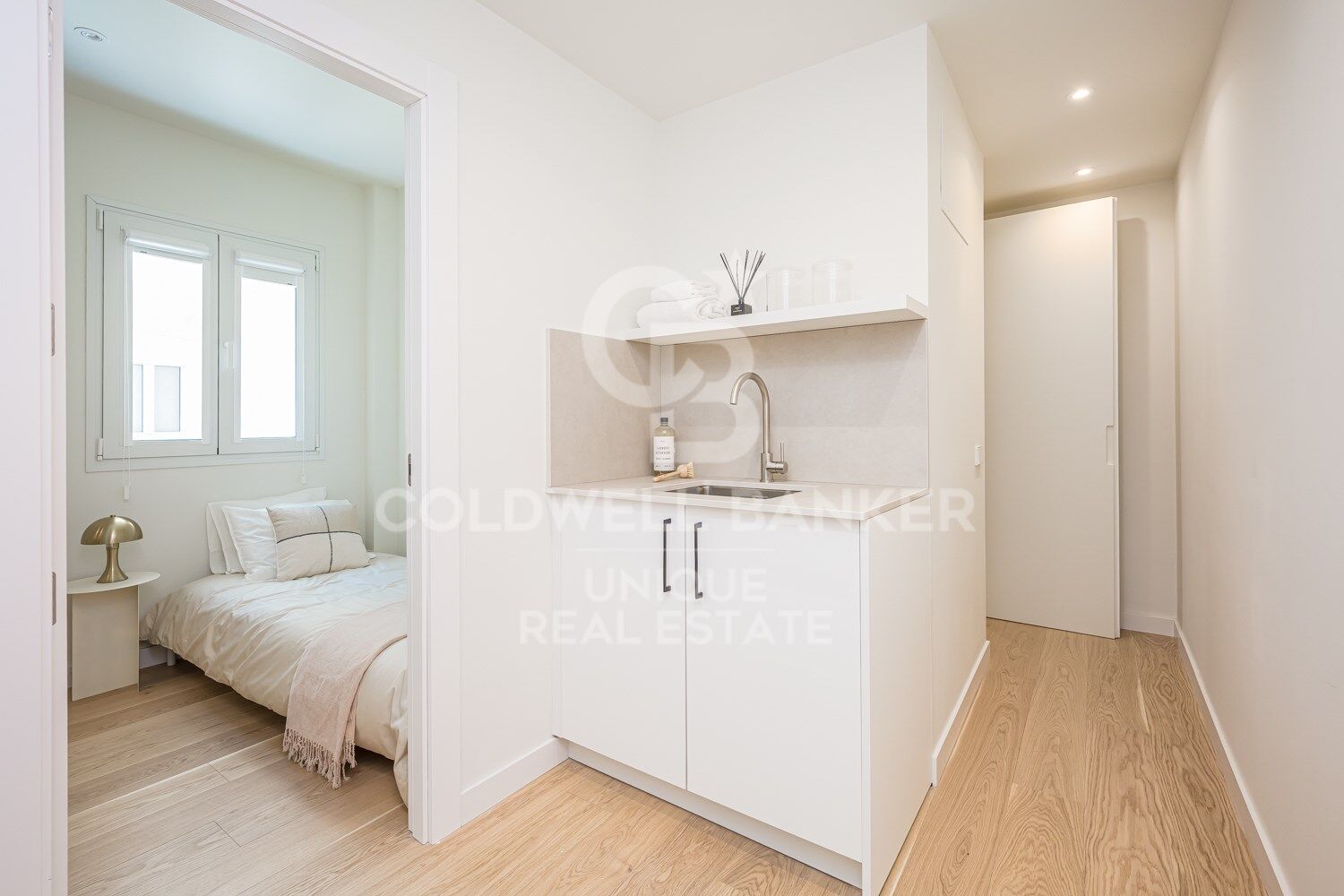 Flat 4 Bedrooms Sale Madrid
