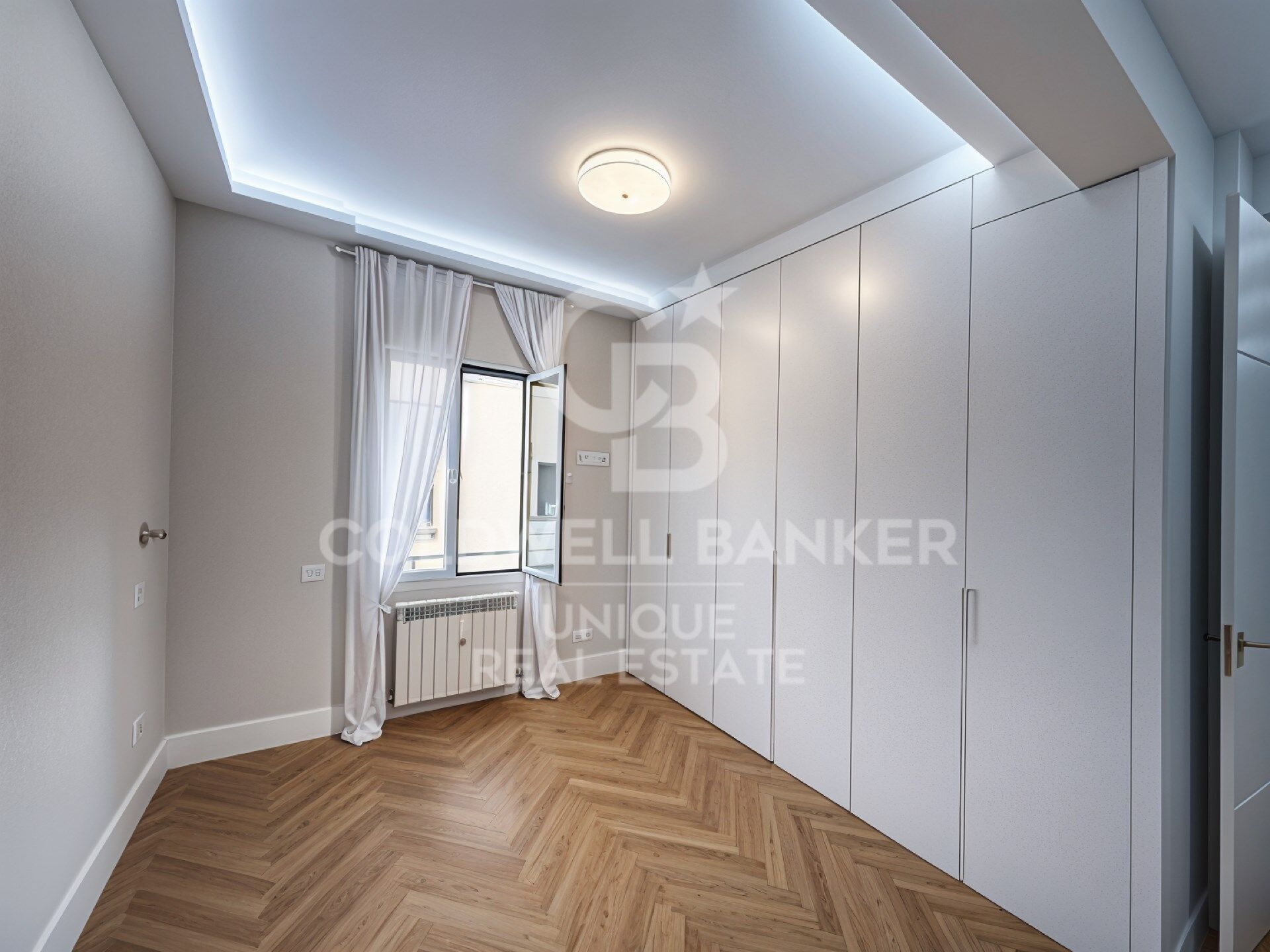 Flat 2 Bedrooms Sale Madrid