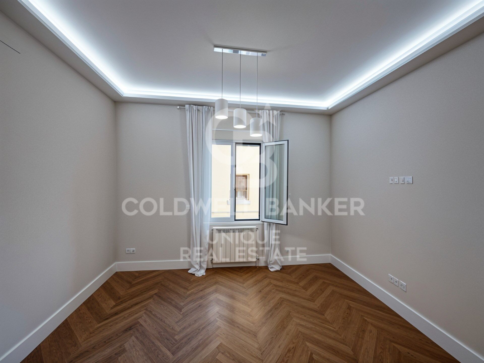Flat 2 Bedrooms Sale Madrid