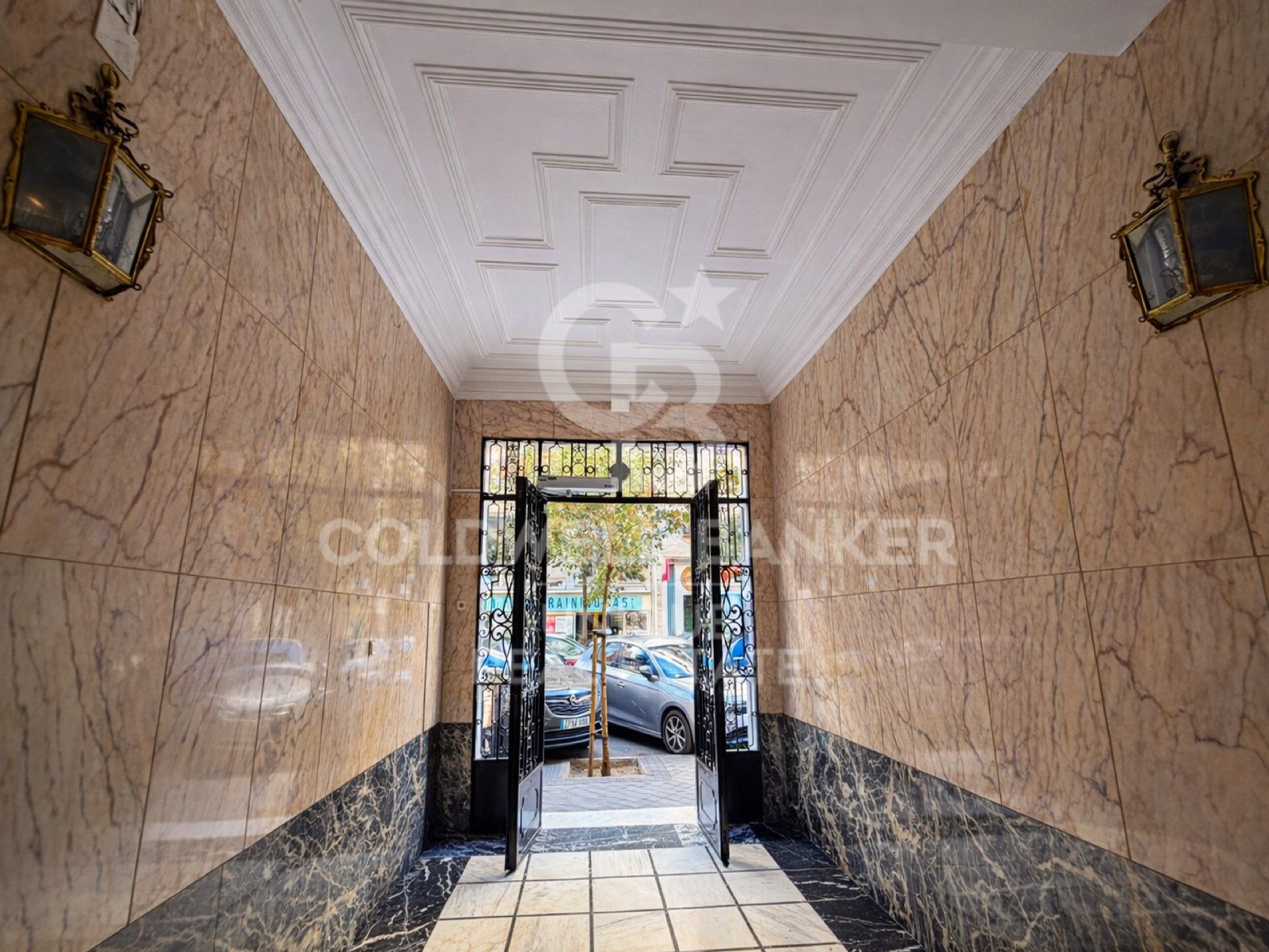 Flat 2 Bedrooms Sale Madrid